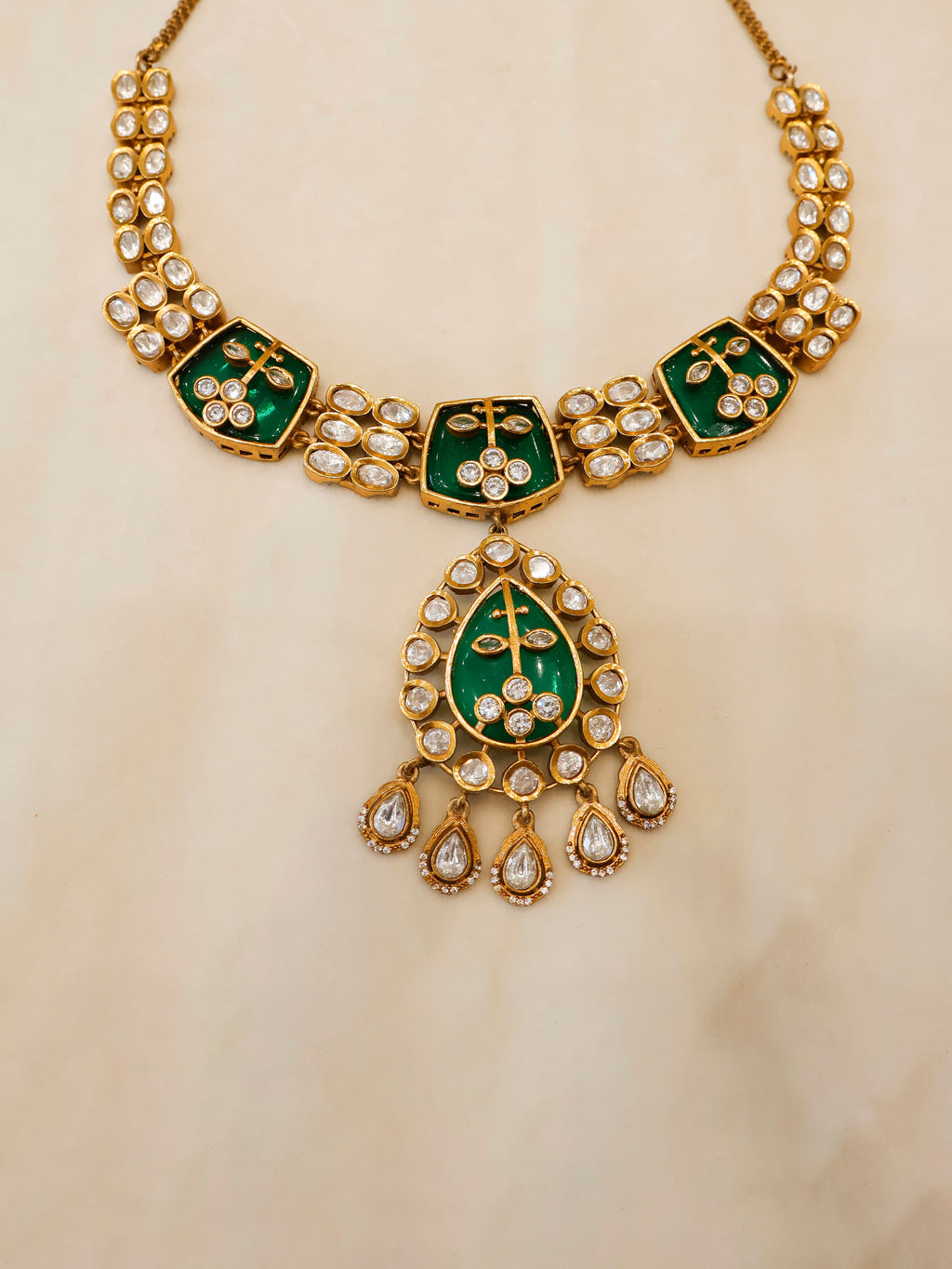 Aanura Green Kundan Pendant Necklace & Earrings Set