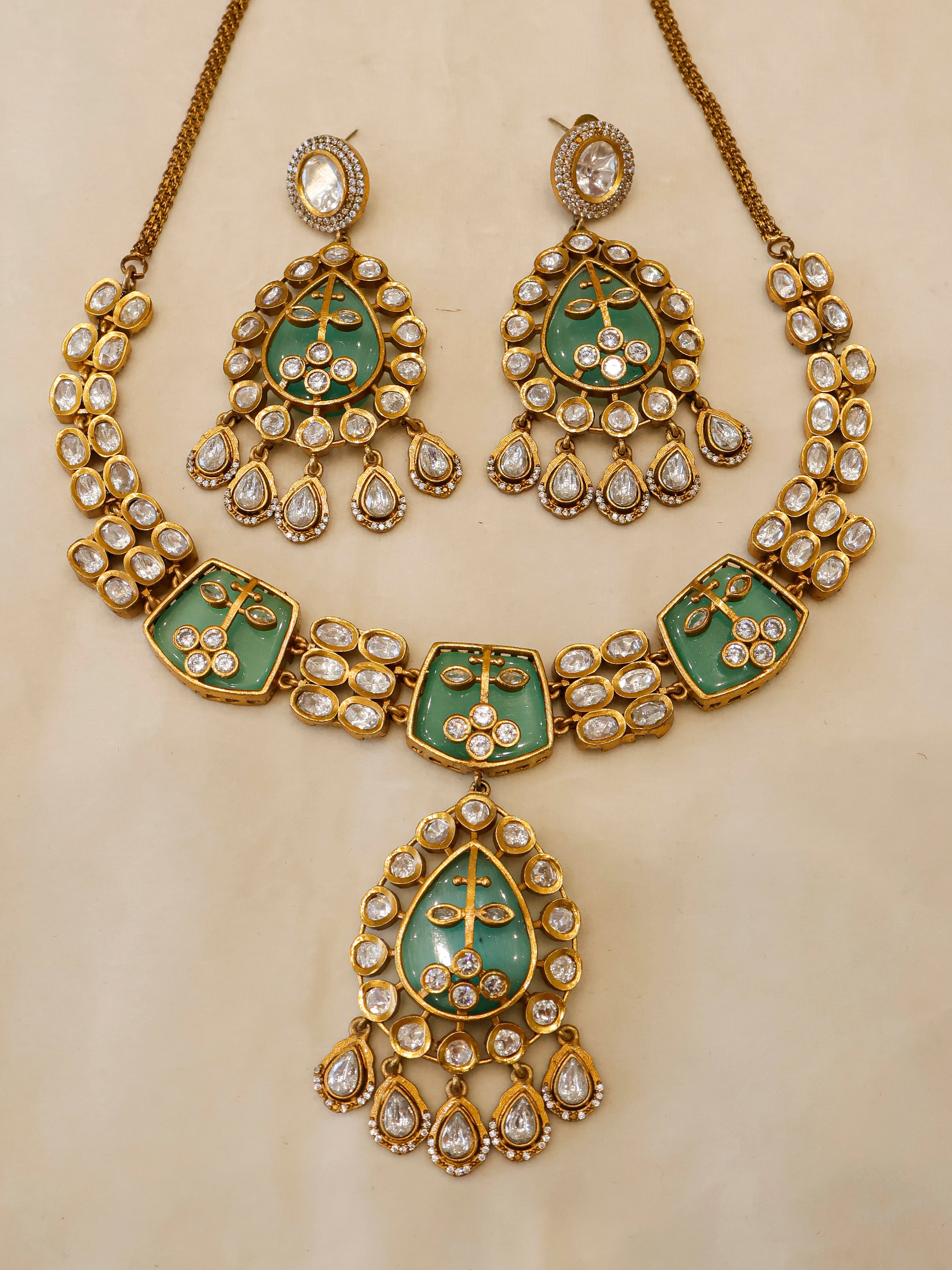Aanura Green Kundan Pendant Necklace & Earrings Set