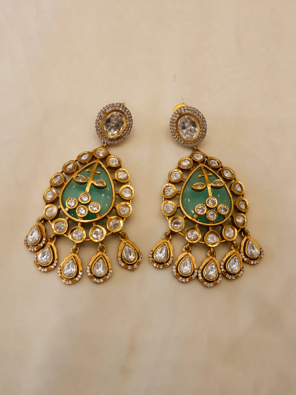 Aanura Green Kundan Pendant Necklace & Earrings Set