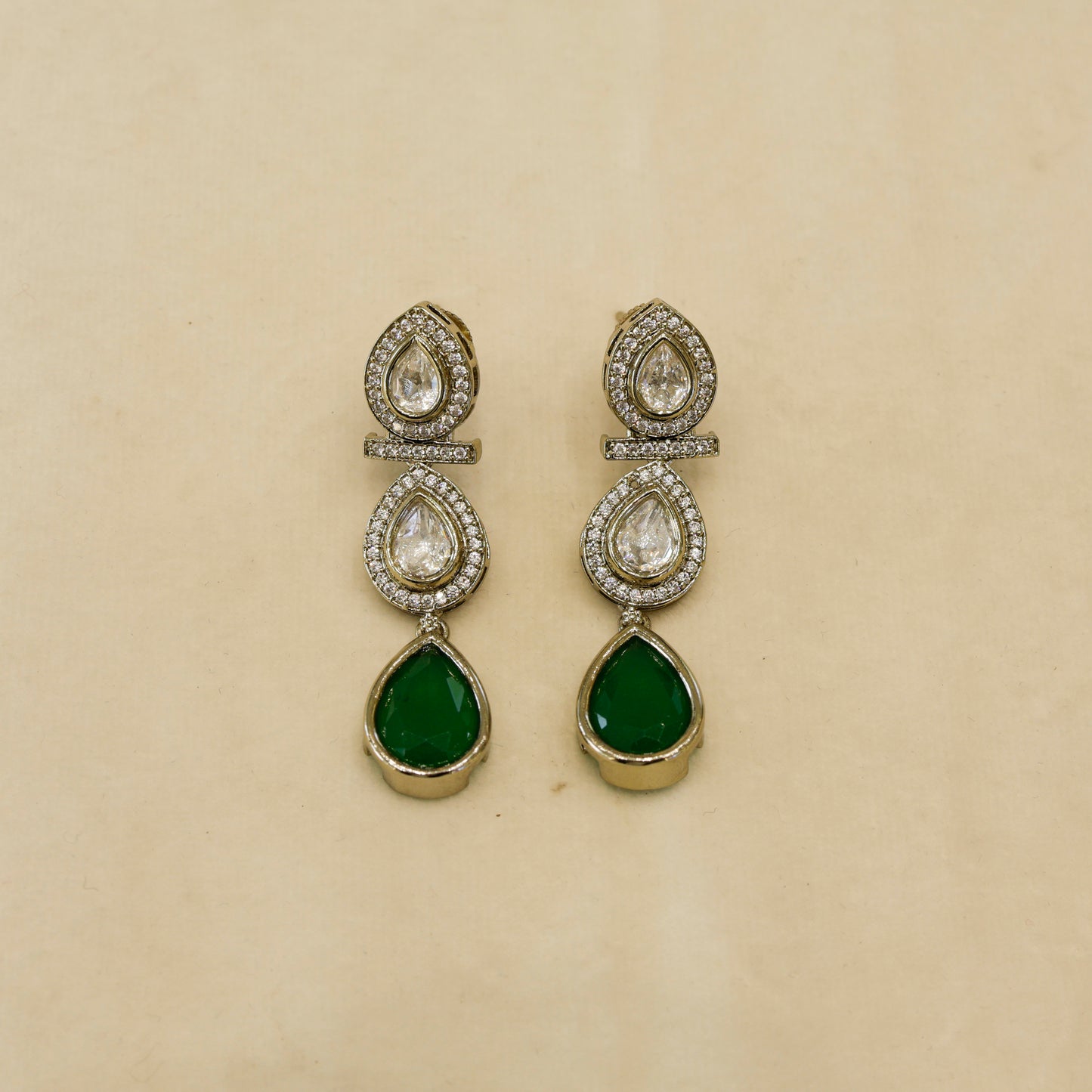 Aanura Teardrop Kundan Necklace with Dual-Tone Drops & Earrings