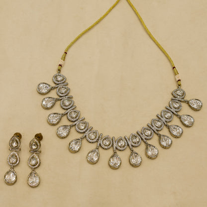 Aanura Teardrop Kundan Necklace with Dual-Tone Drops & Earrings