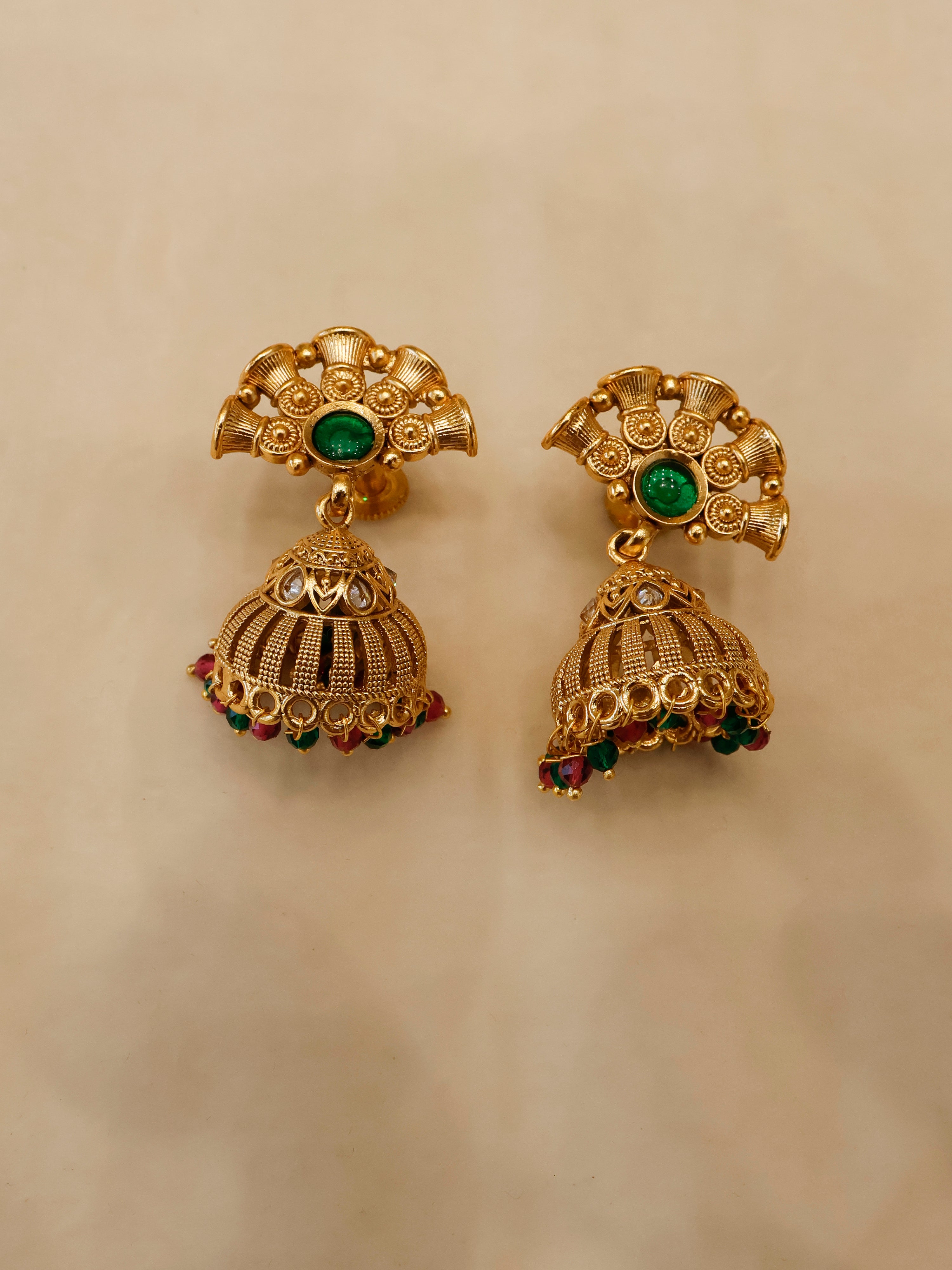 Aanura Gold-Plated Kundan Necklace & Earrings Set