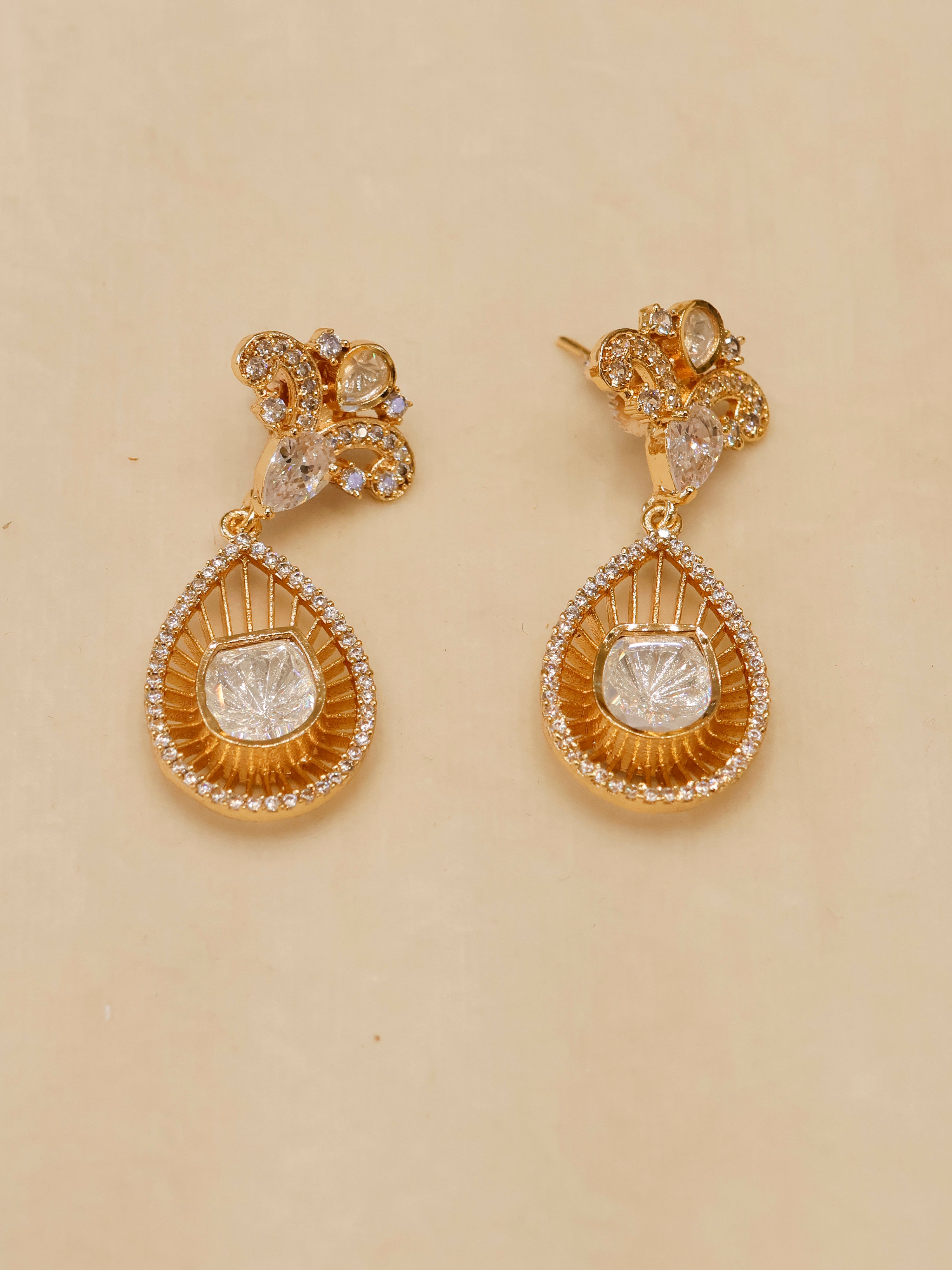 Aanura Pear Drop Necklace & Earrings with Stones