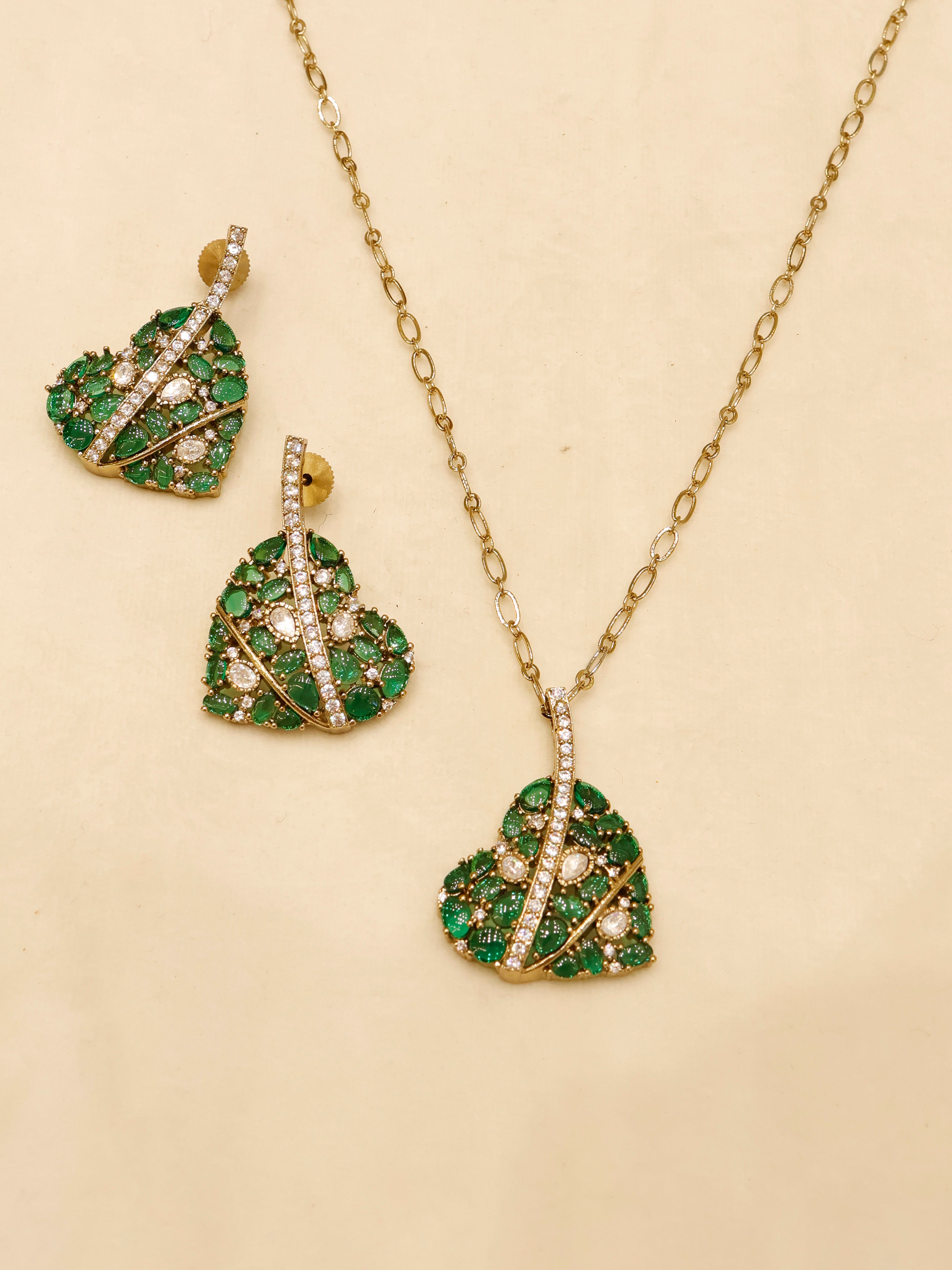Aanura Green Leaf Pendant Necklace & Earrings