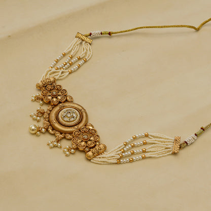 Aanura Antique Circular Kundan Choker Necklace Set
