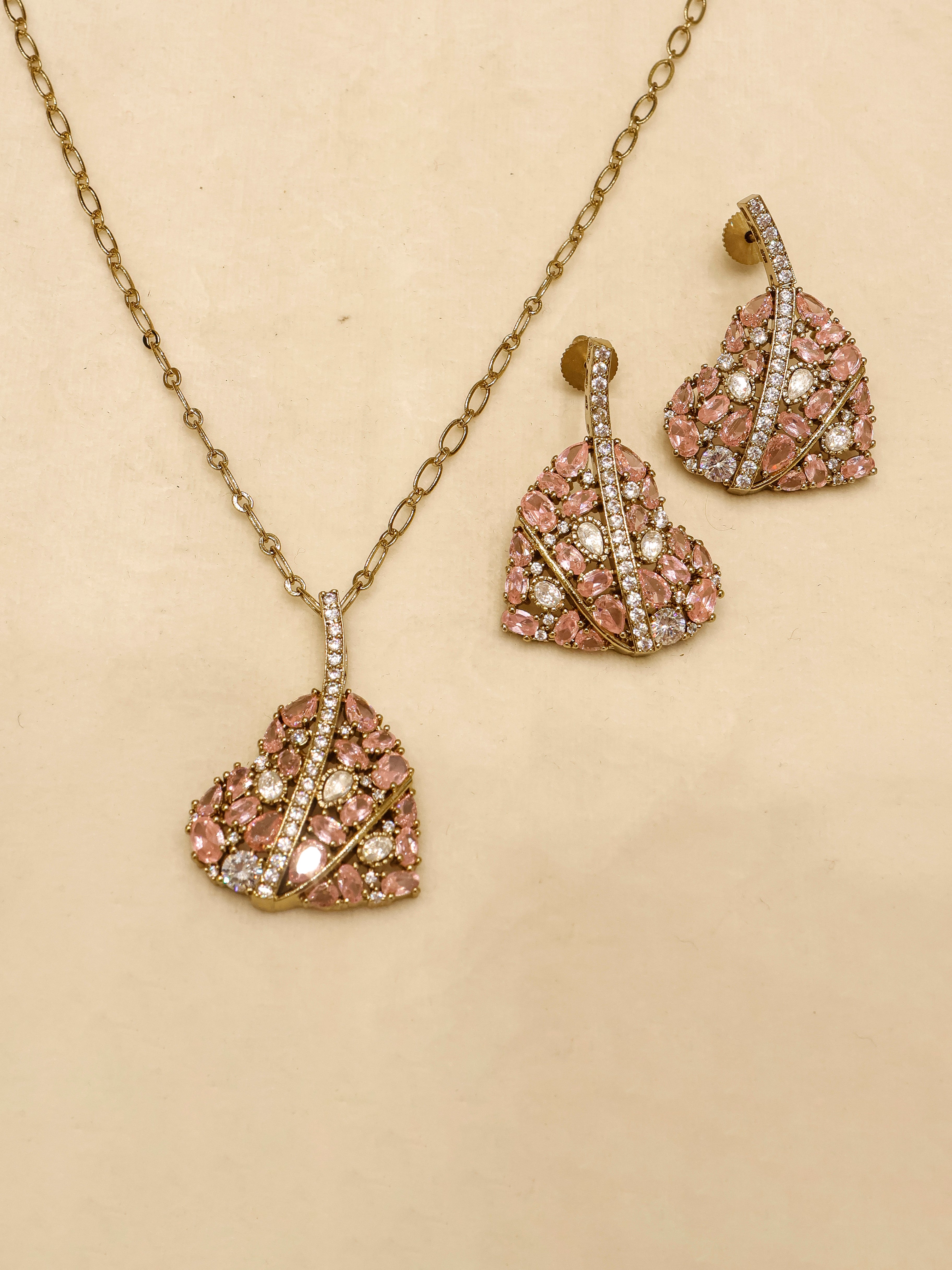 Aanura Green Leaf Pendant Necklace & Earrings