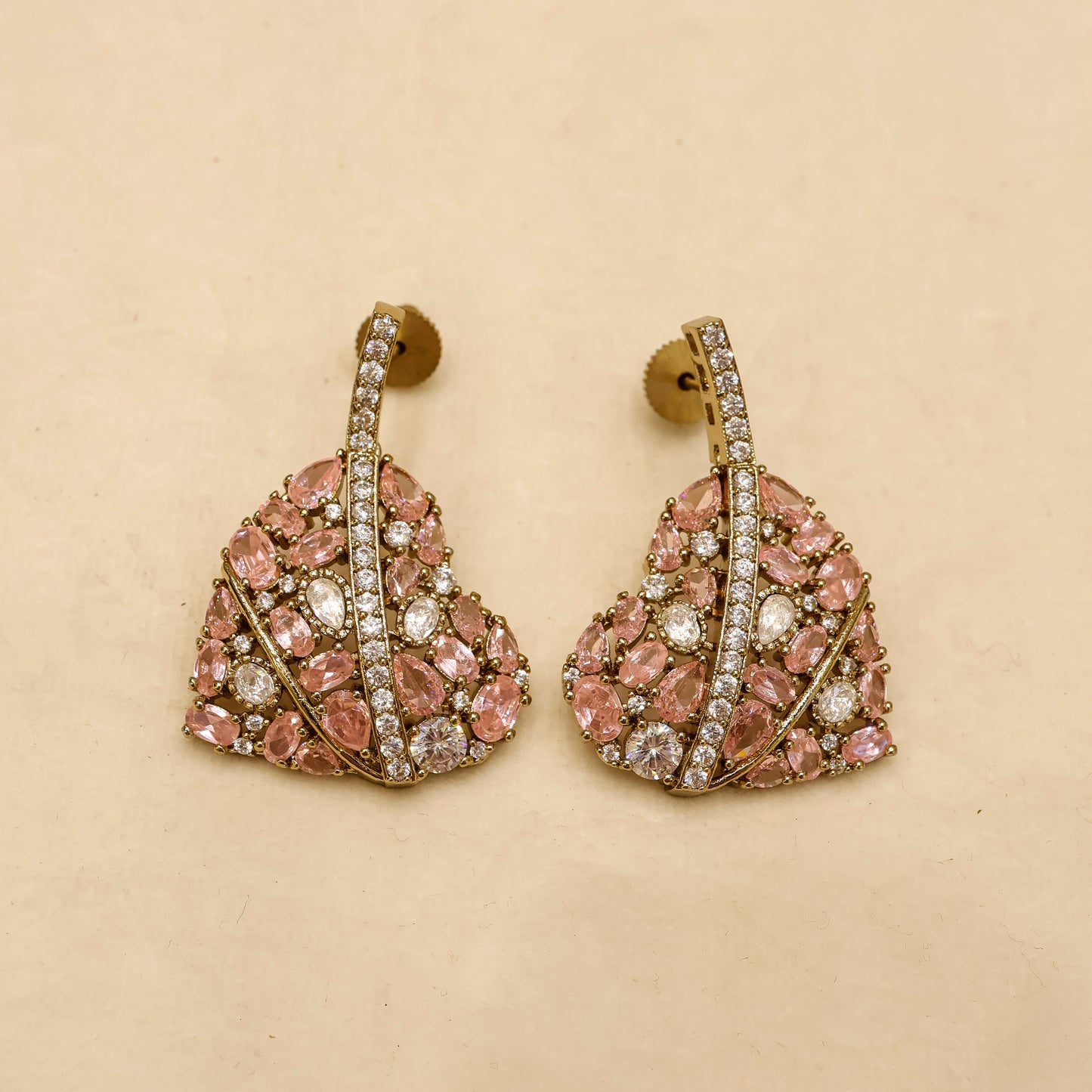 Aanura Green Leaf Pendant Necklace & Earrings