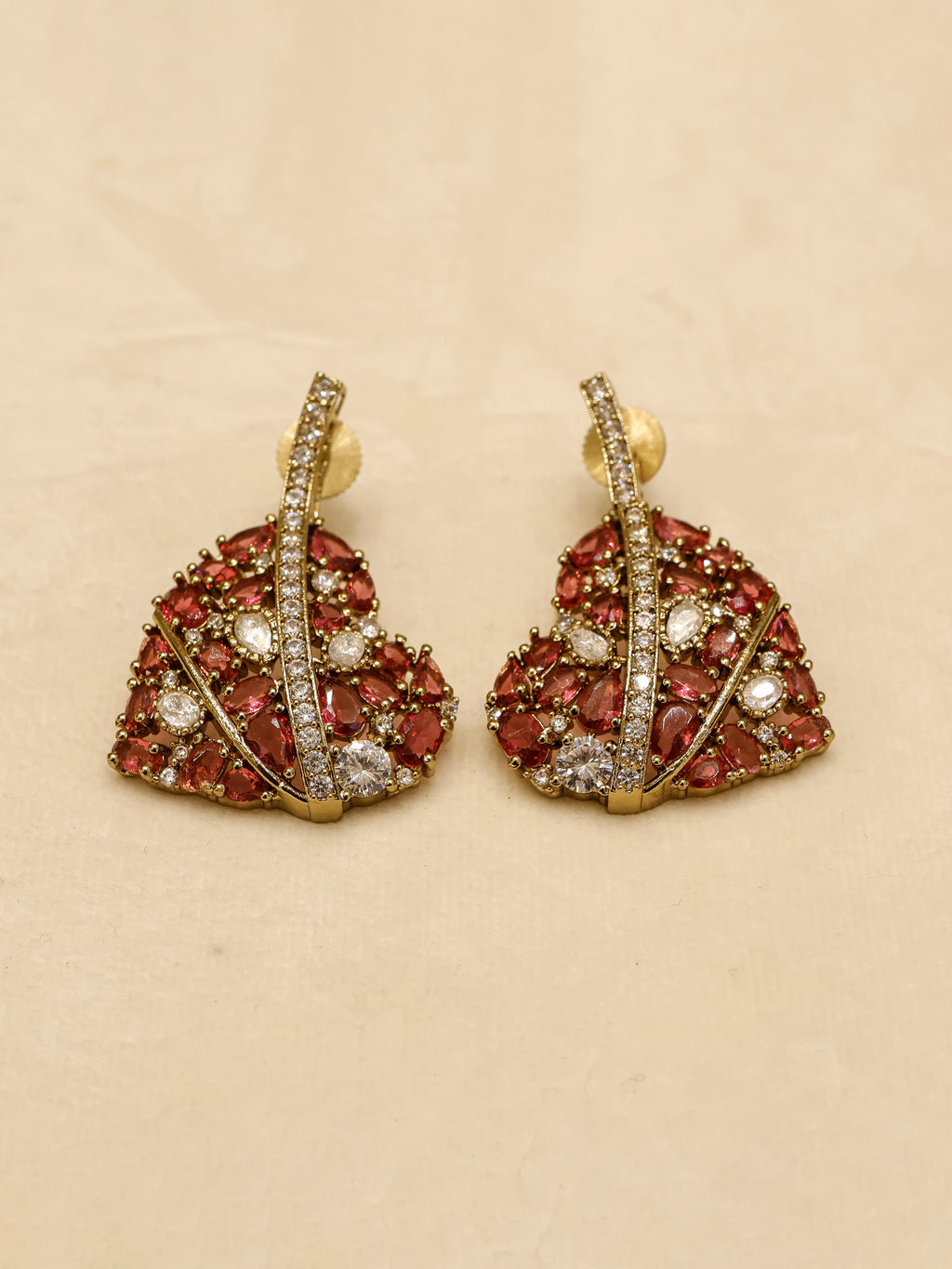 Aanura Green Leaf Pendant Necklace & Earrings