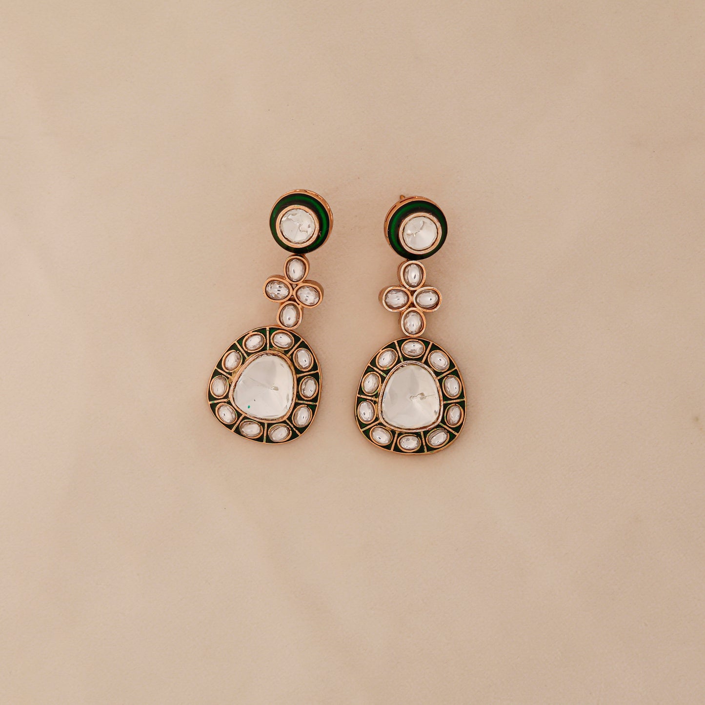 Aanura Kundan Choker Necklace Set with Matching Earrings