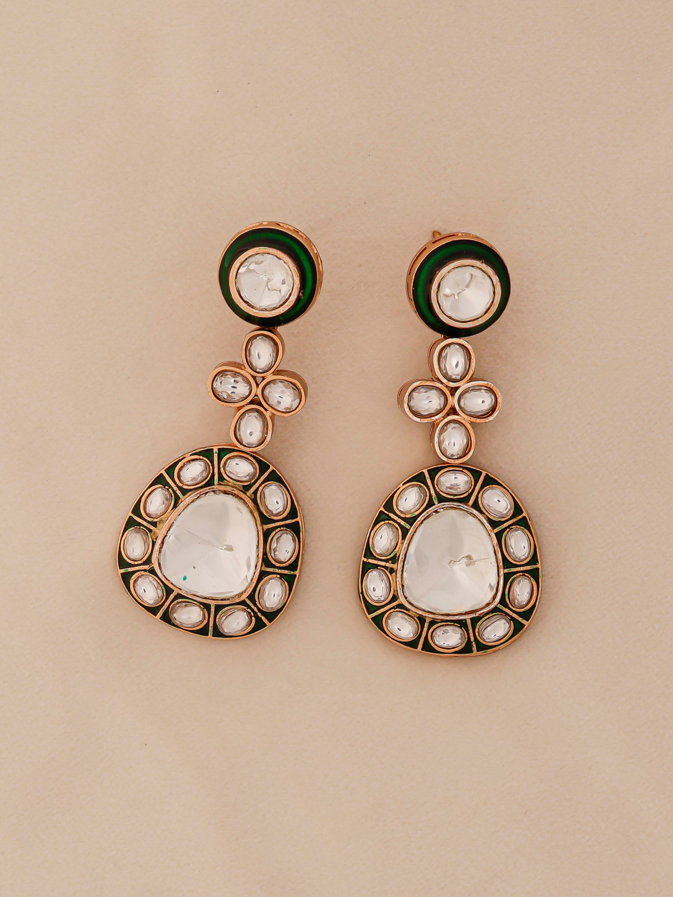 Aanura Kundan Choker Necklace Set with Matching Earrings