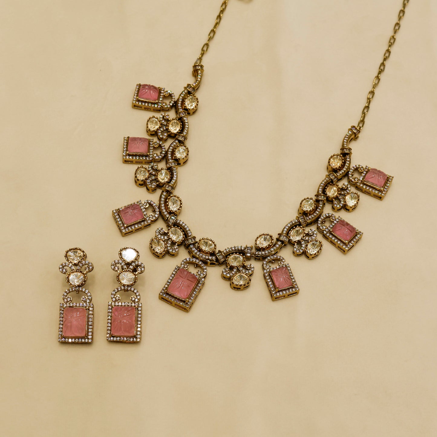 Aanura Green Carved Stone Choker Necklace Set with Earrings