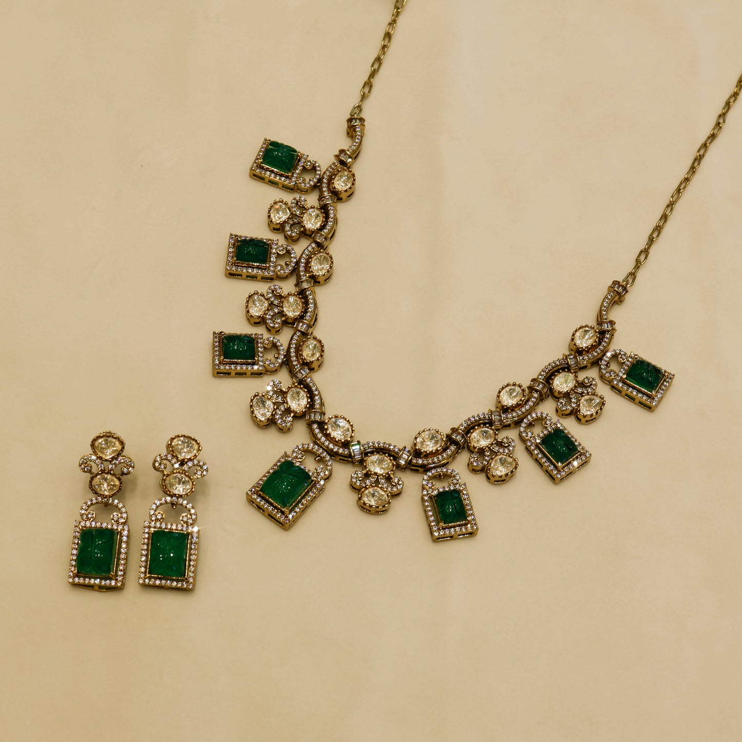 Aanura Green Carved Stone Choker Necklace Set with Earrings