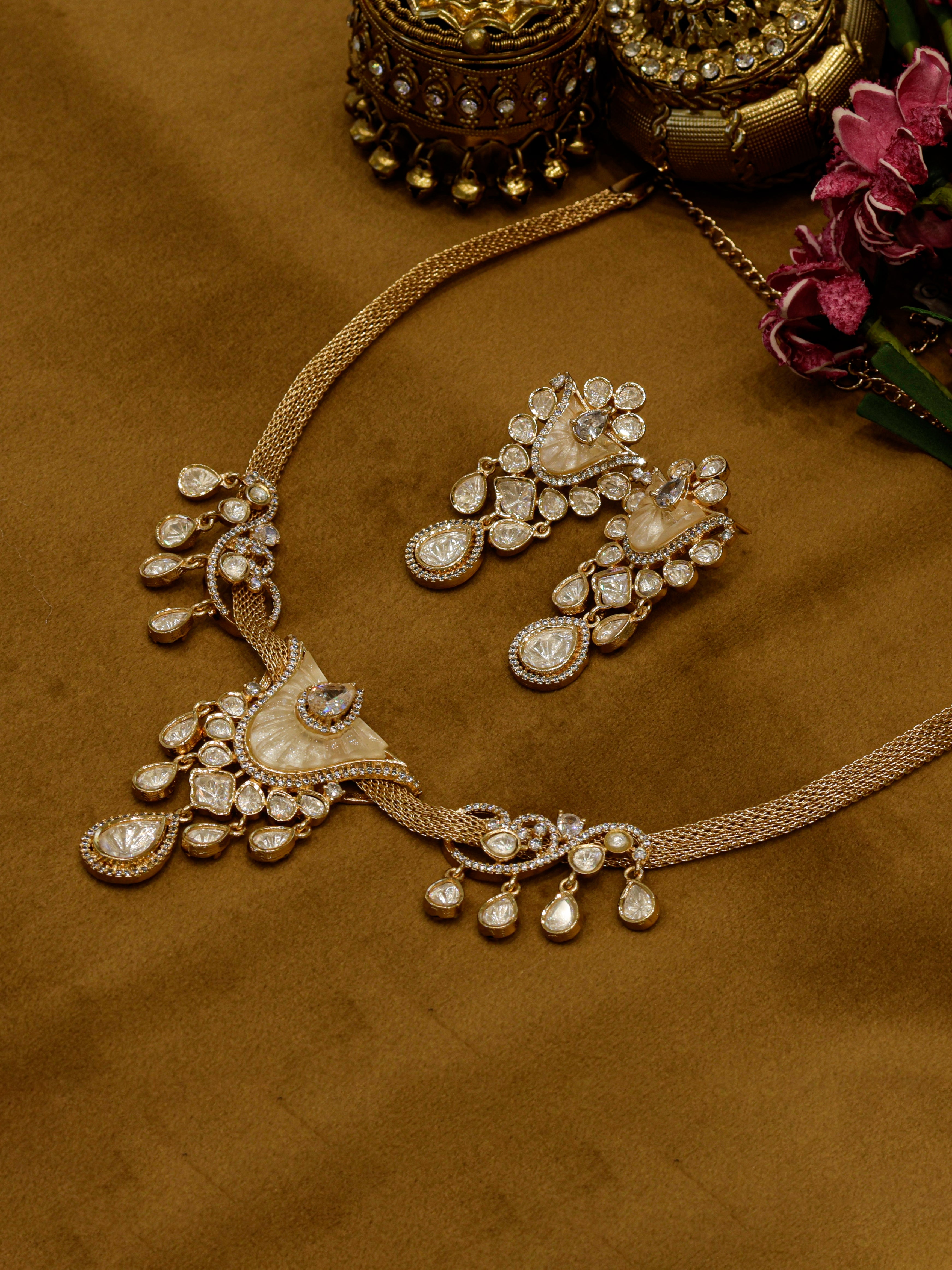 Aanura White Stone Drop Necklace Set