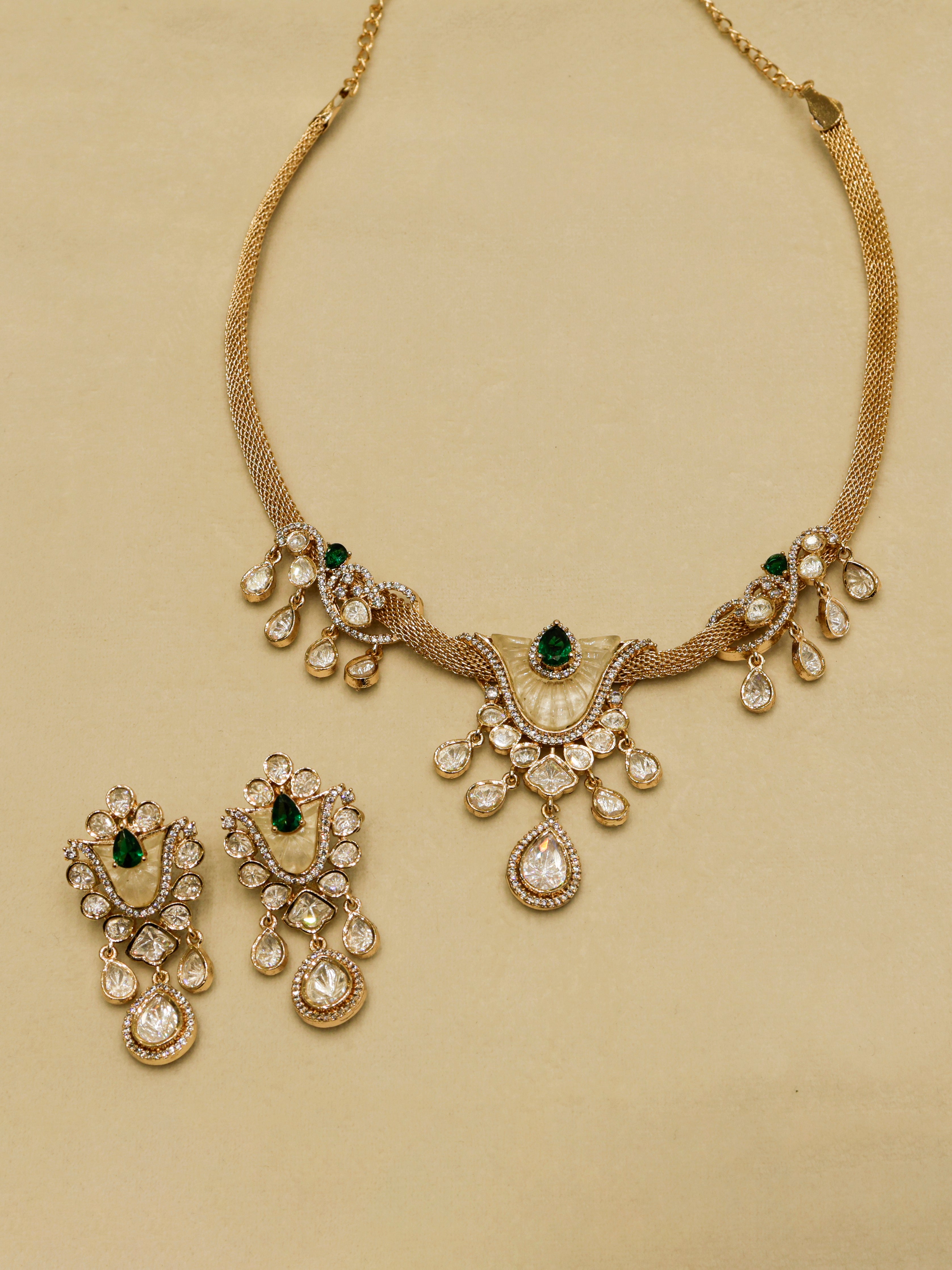 Aanura White Stone Drop Necklace Set