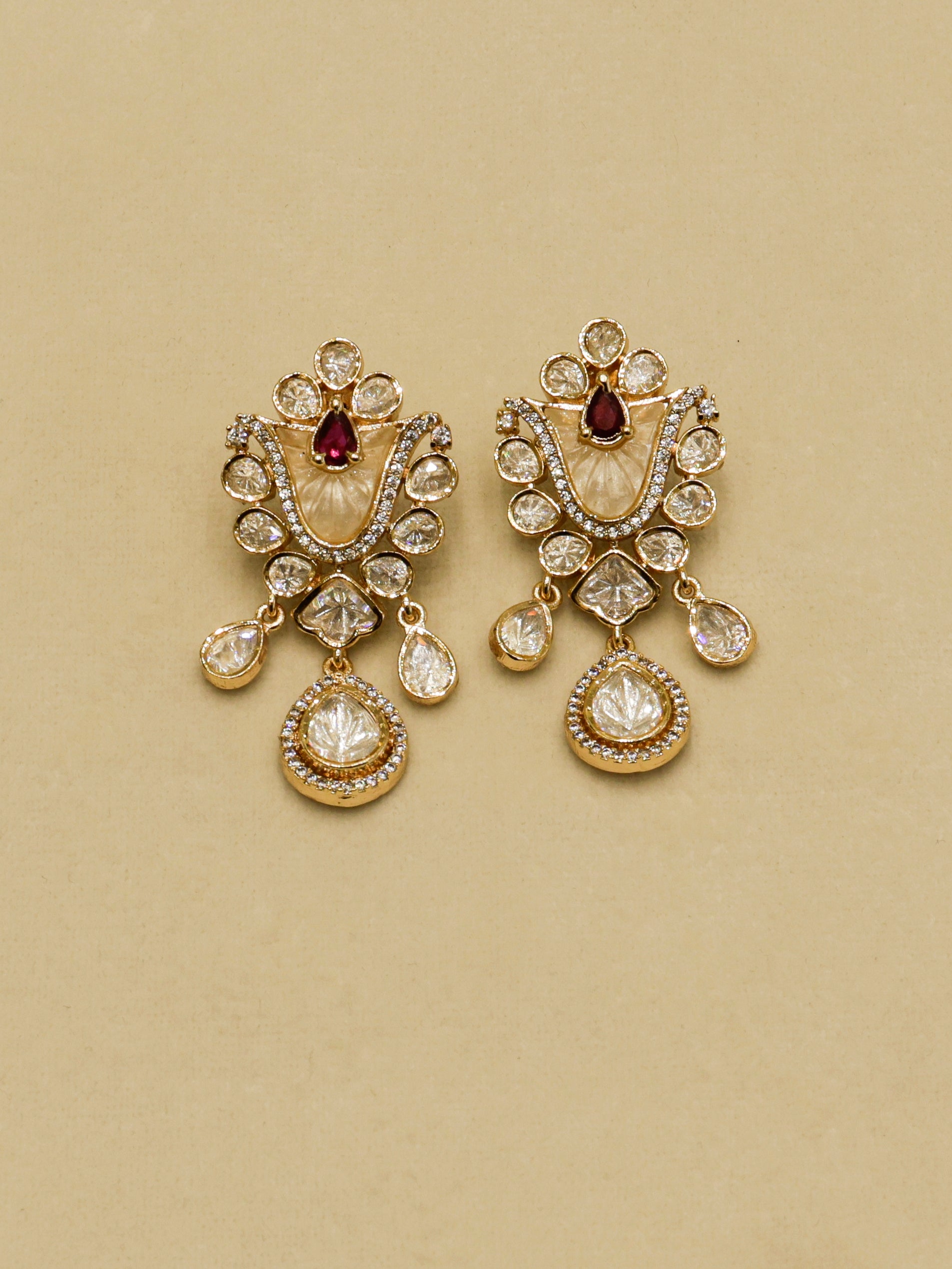 Aanura White Stone Drop Necklace Set