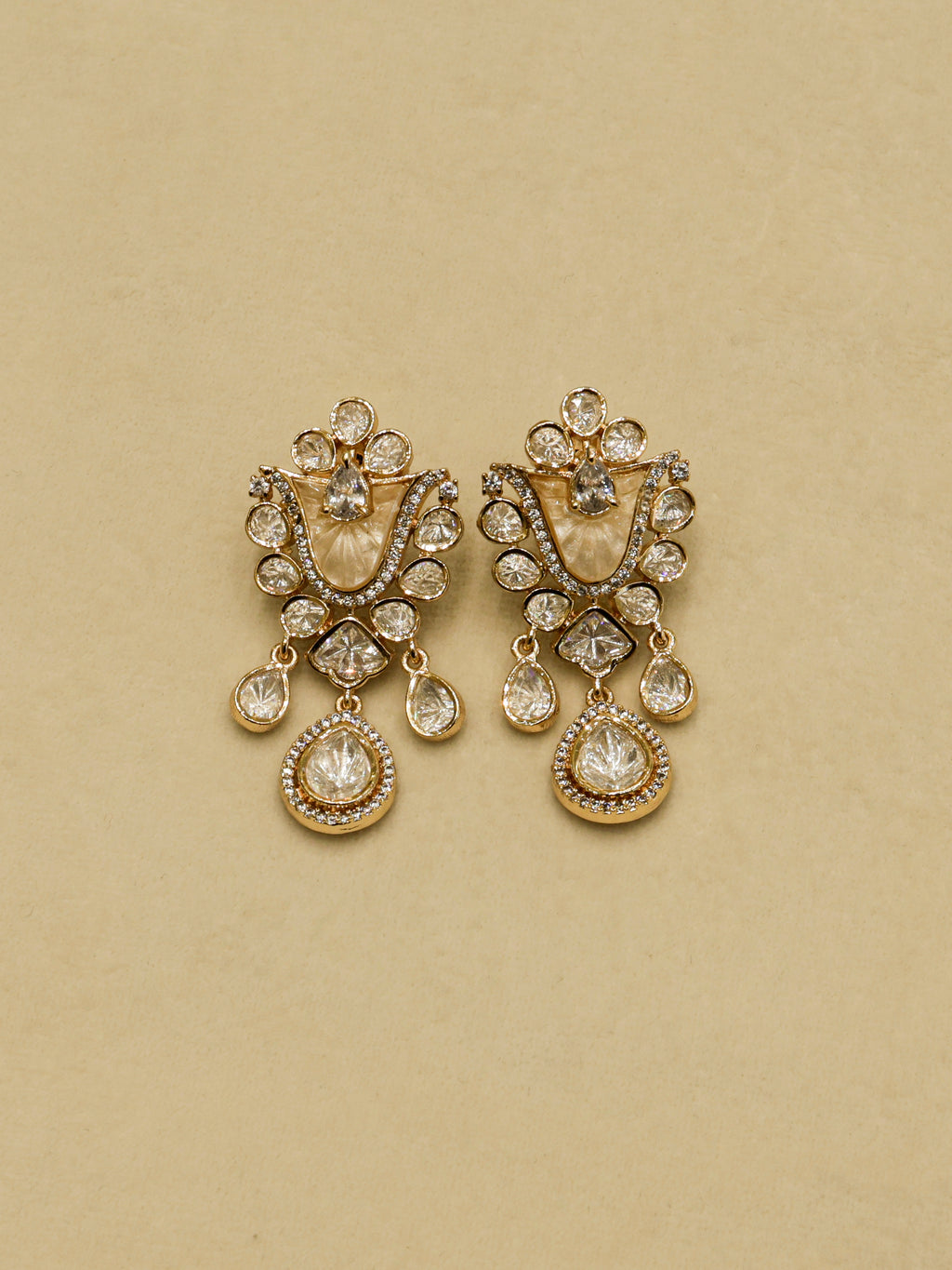 Aanura White Stone Drop Necklace Set