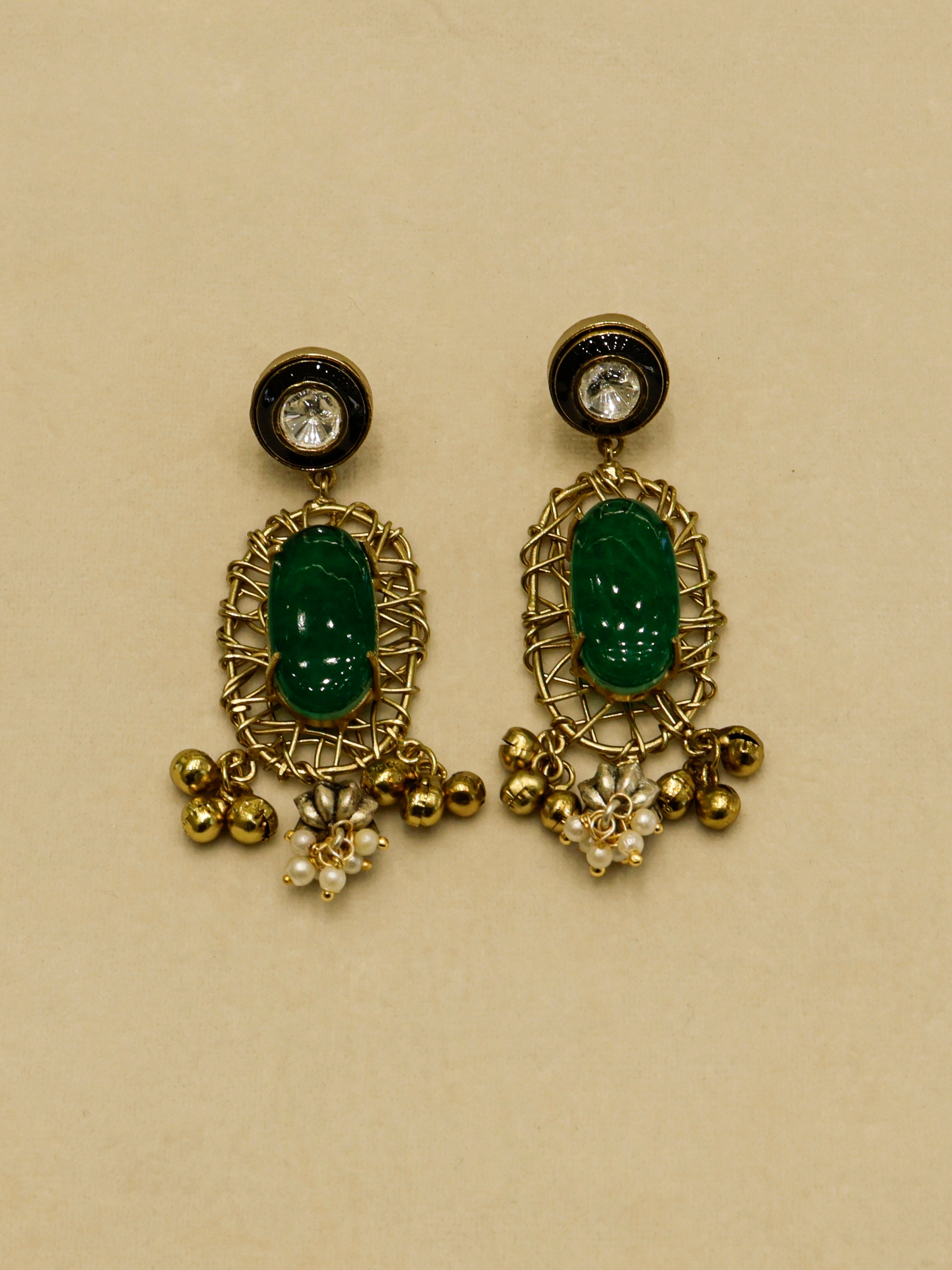 Aanura Pink Stone Antique Pendant Necklace Set