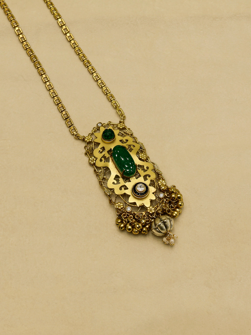 Aanura Pink Stone Antique Pendant Necklace Set
