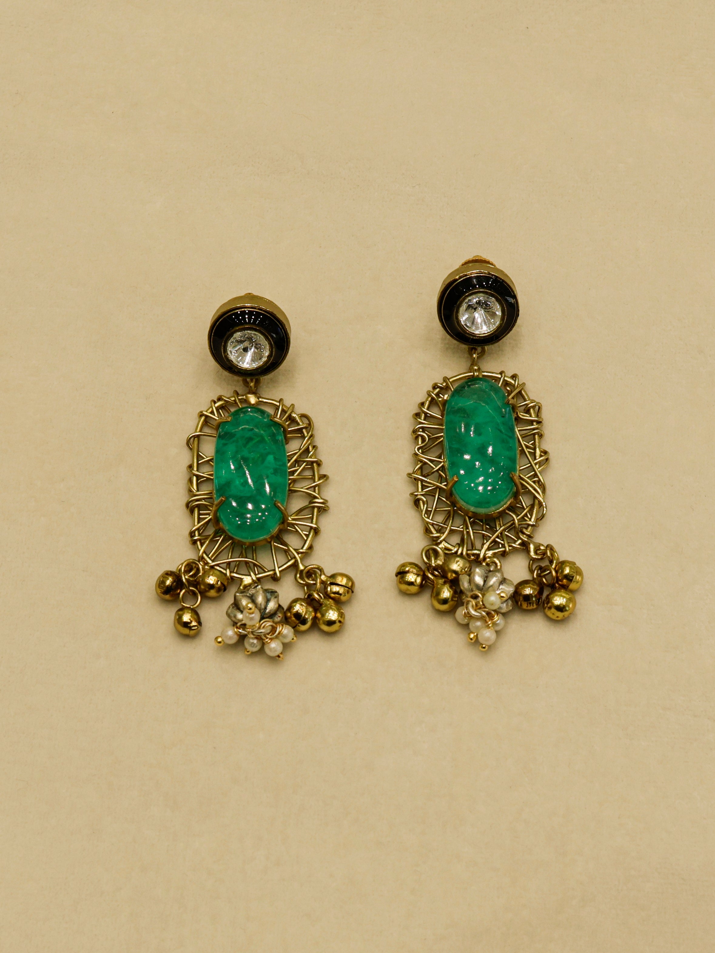 Aanura Pink Stone Antique Pendant Necklace Set