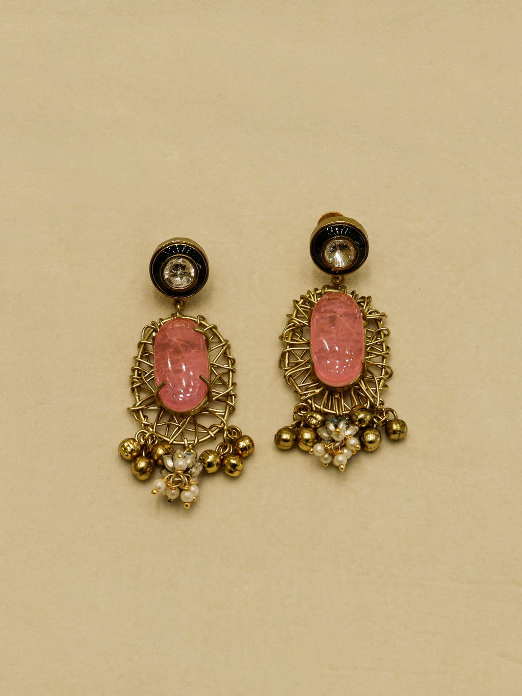 Aanura Pink Stone Antique Pendant Necklace Set
