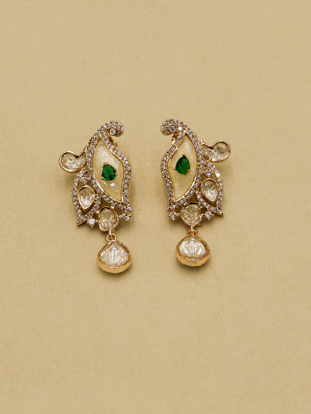 Aanura White Leaf Pendant Necklace & Earrings