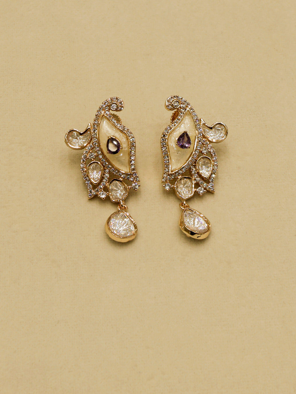 Aanura White Leaf Pendant Necklace & Earrings