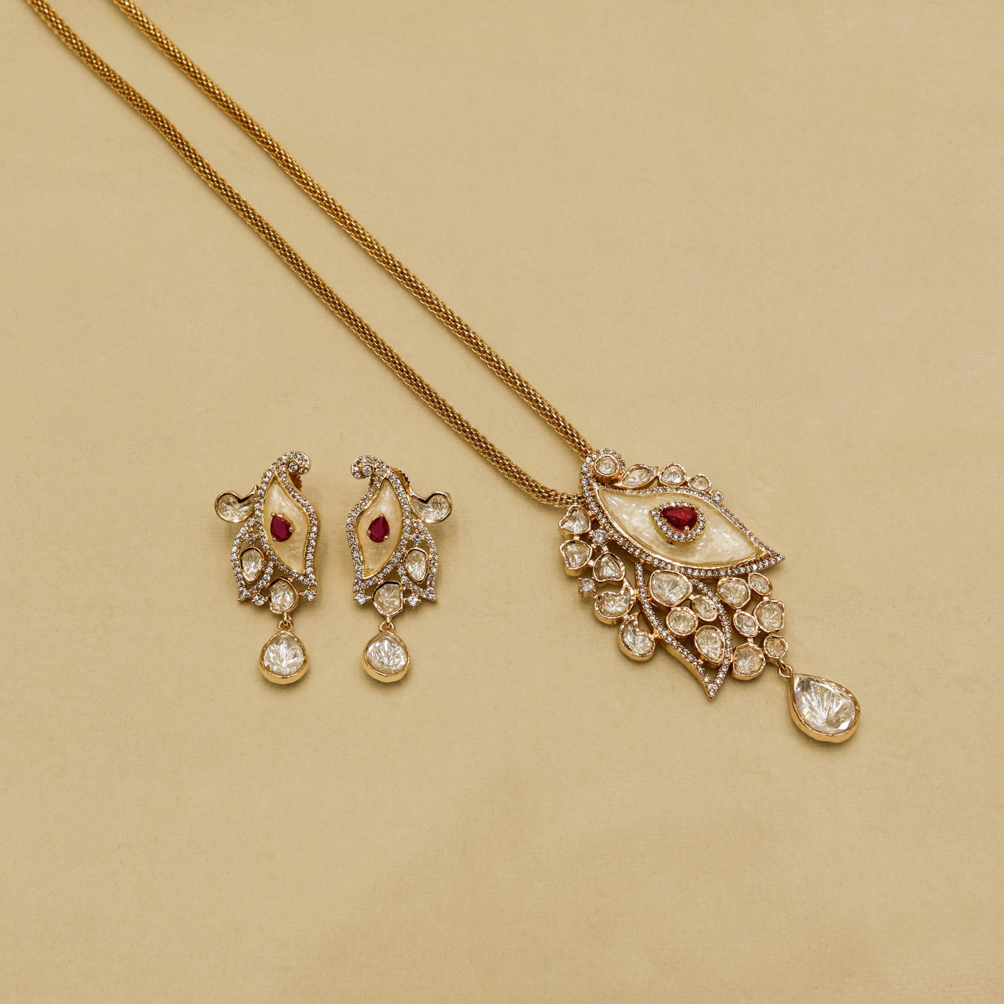 Aanura White Leaf Pendant Necklace & Earrings