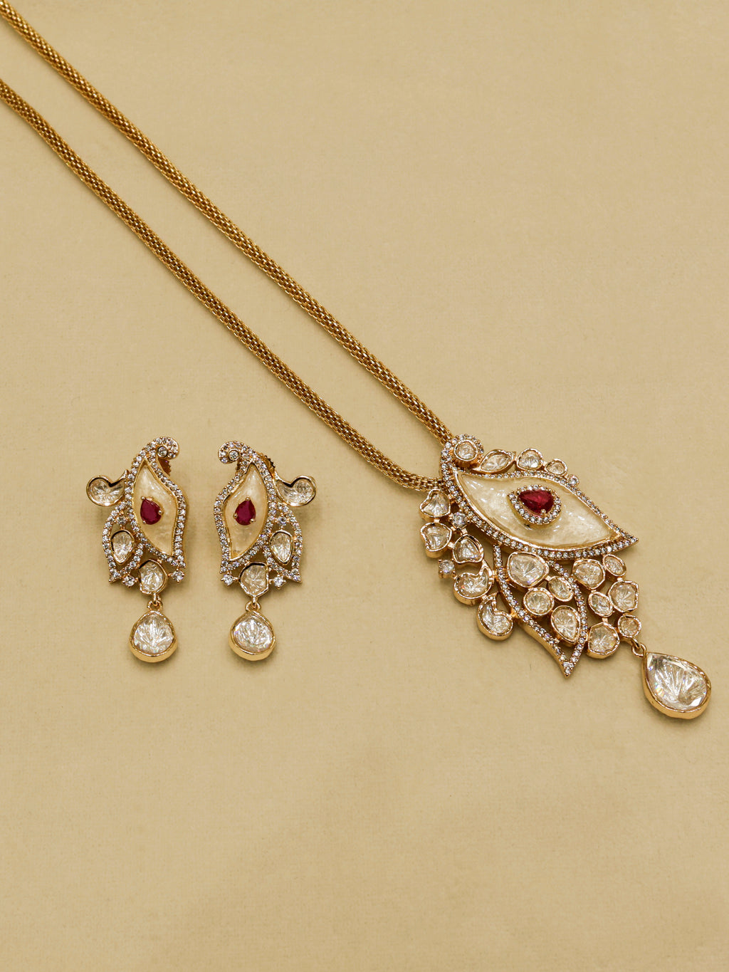 Aanura White Leaf Pendant Necklace & Earrings
