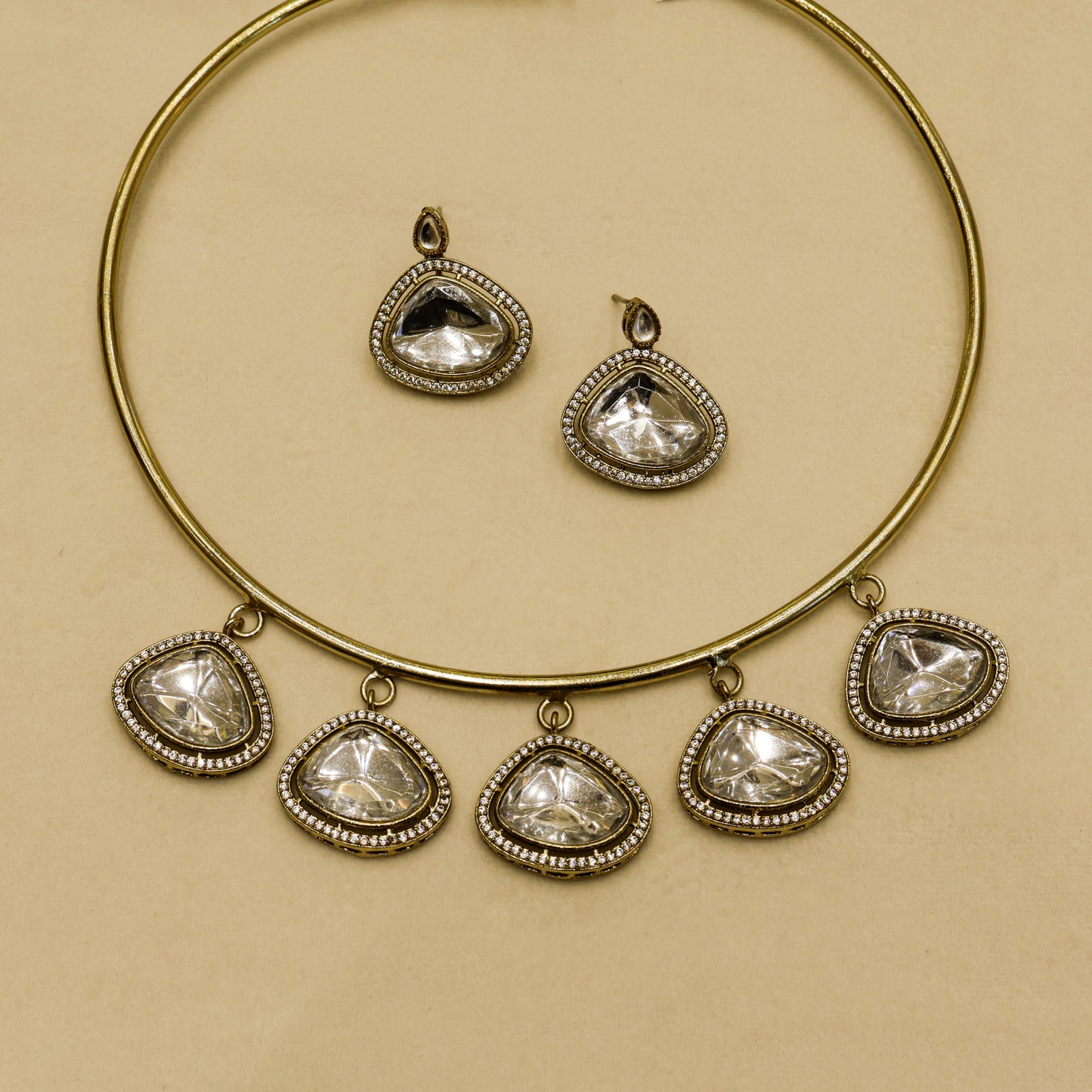 Aanura Statement Kundan Necklace with Mirror Crystals