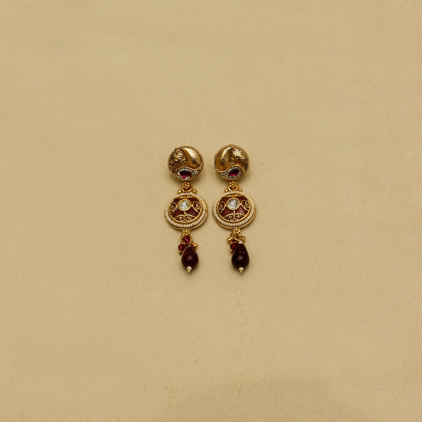 Aanura Circular Kundan Ruby Drop Necklace Set