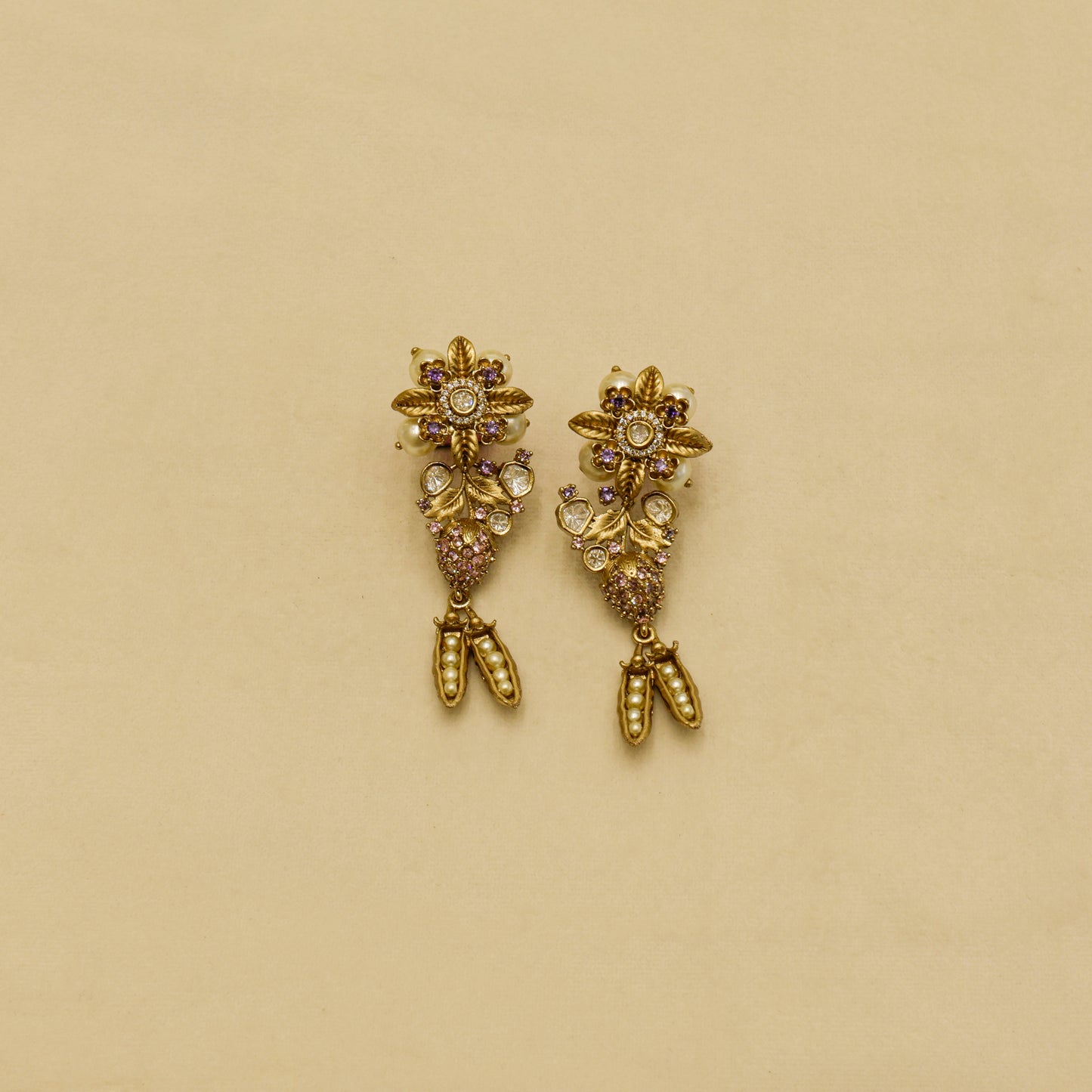 Aanura Antique Floral Pendant Necklace with Pearls