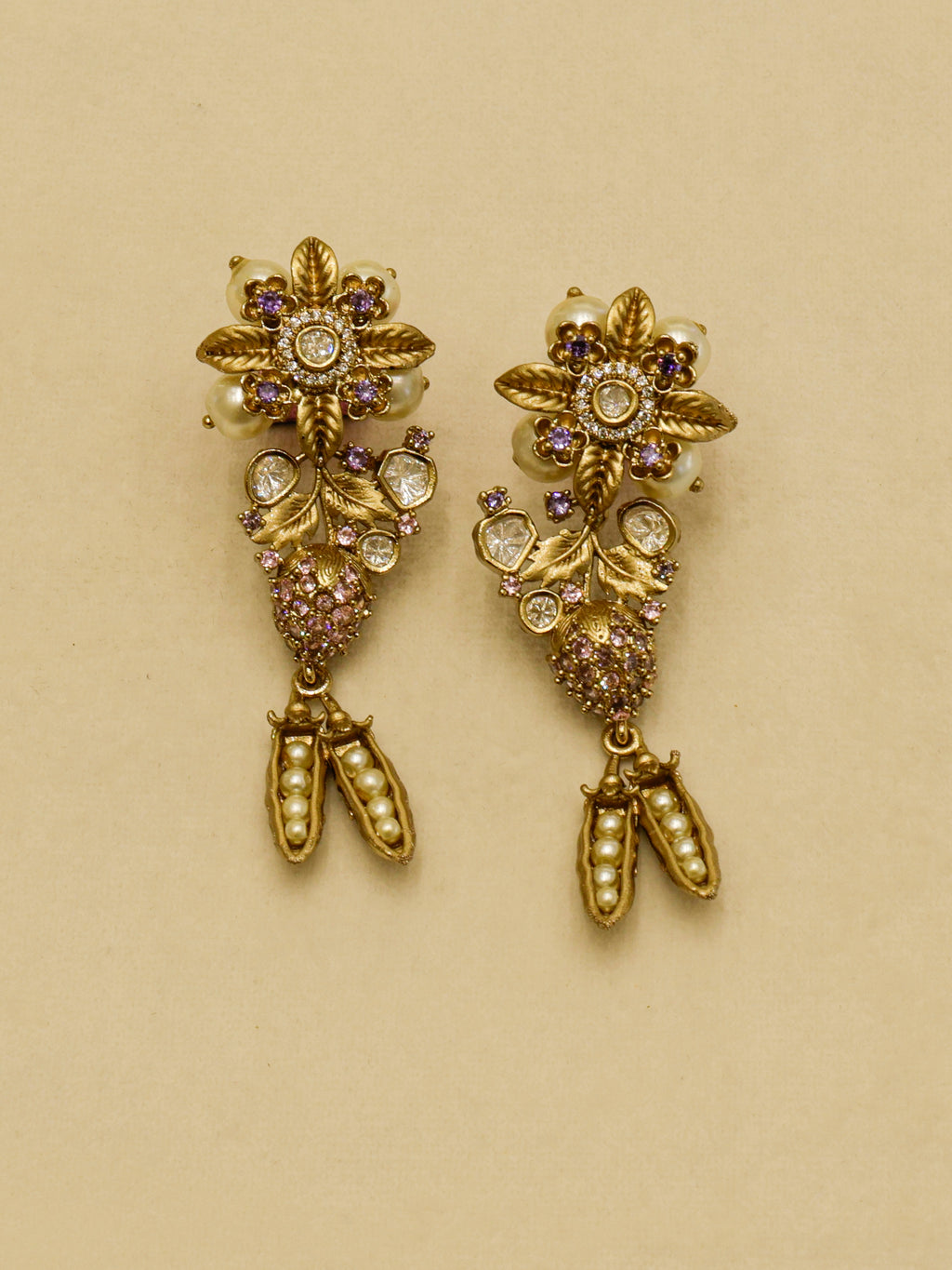 Aanura Antique Floral Pendant Necklace with Pearls