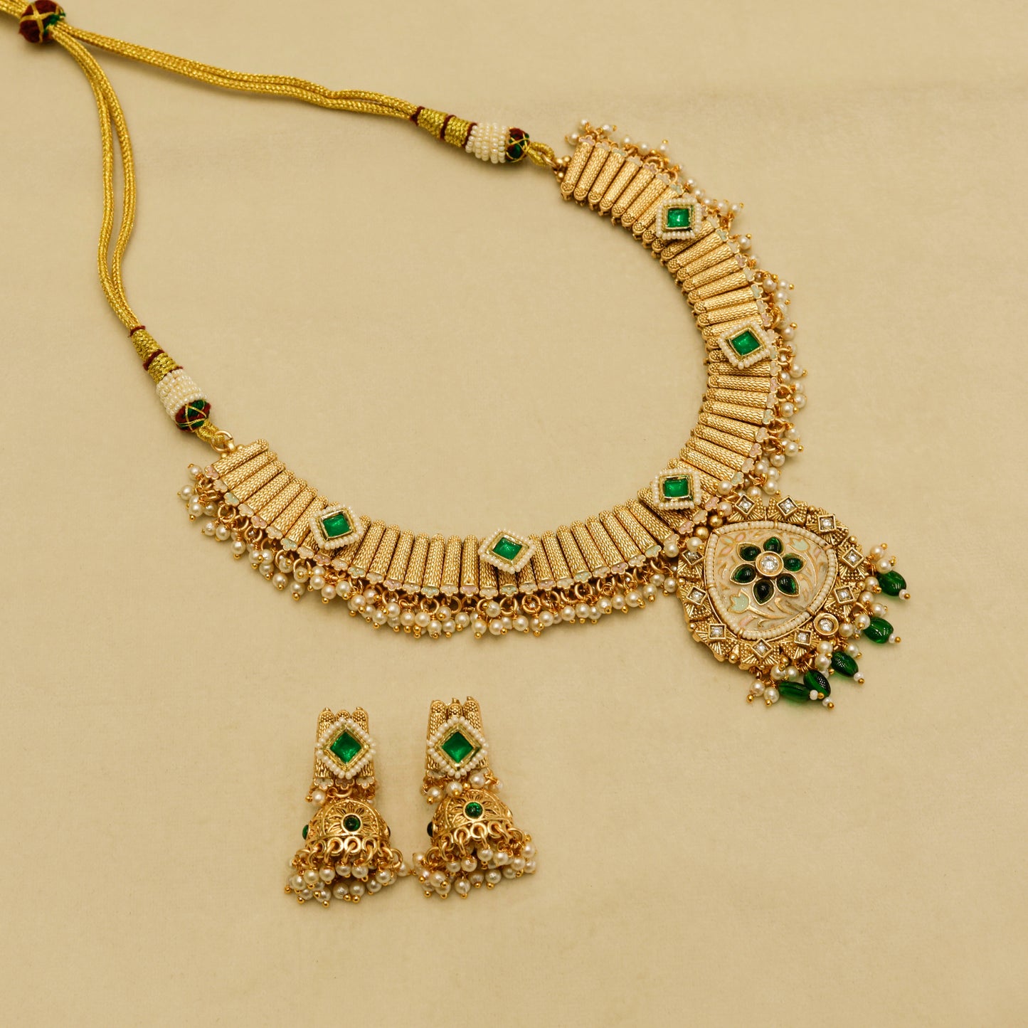 Aanura Kundan Choker Necklace with Green Stones & Pearls