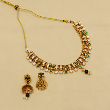 Classic Kundan Pearl Drop Necklace with Matching Earrings
