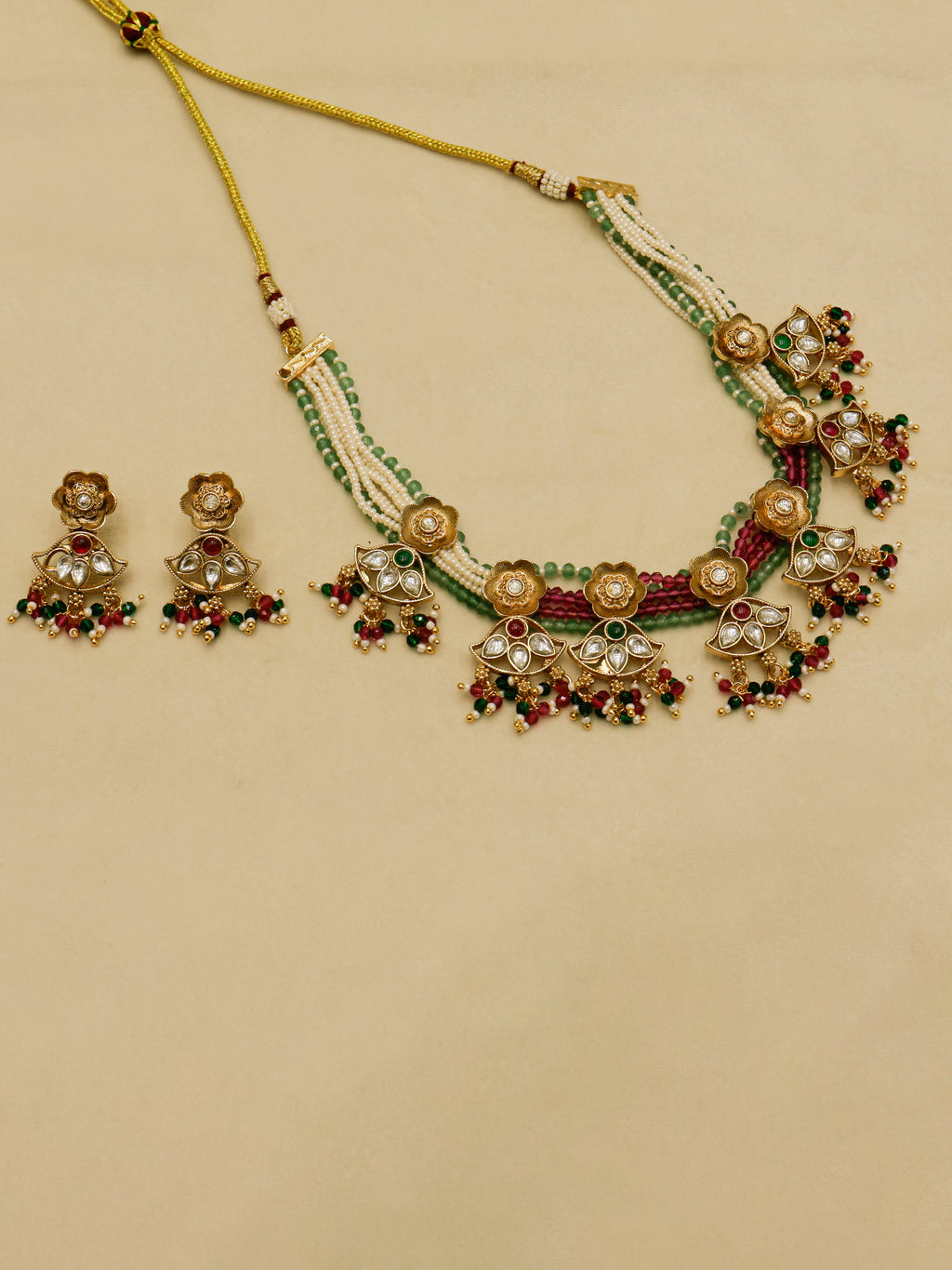 Aanura Floral Kundan Choker Necklace with Beaded Drops