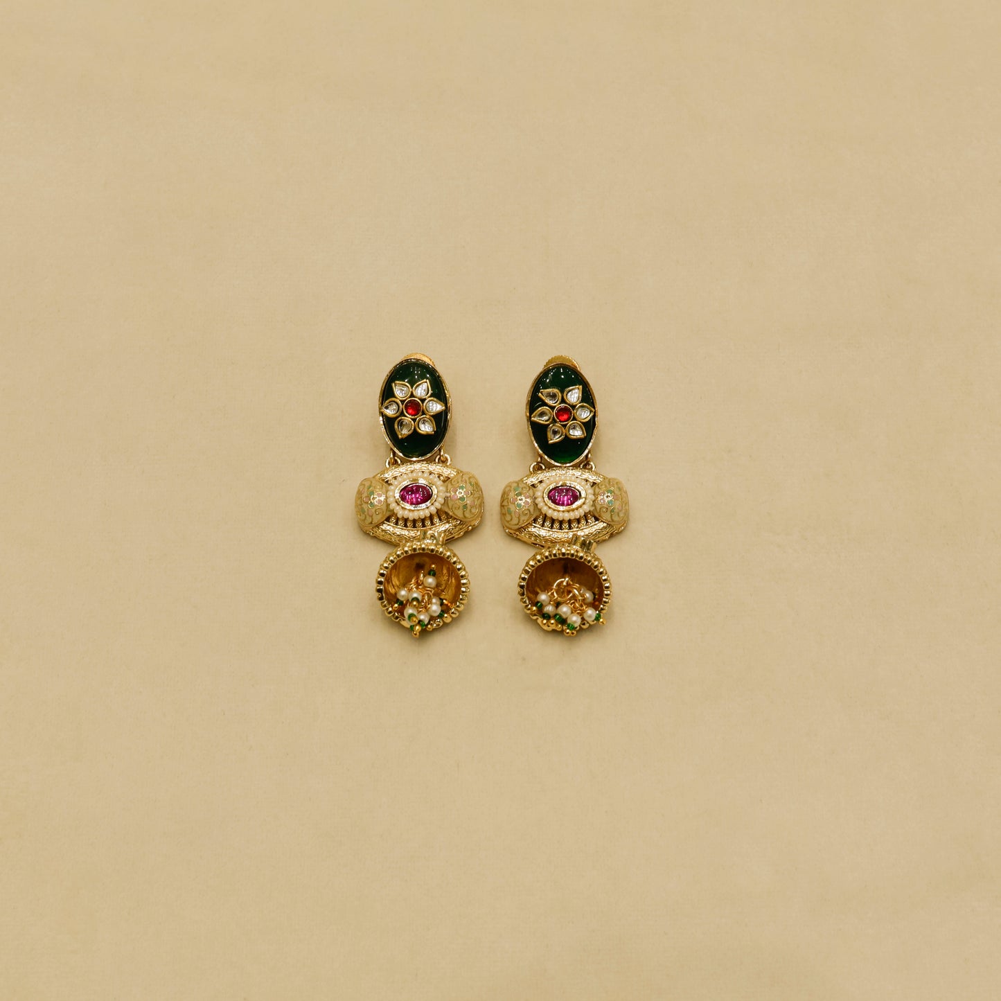 Aanura Antique Rani Haar with Kundan & Pearl Pendant