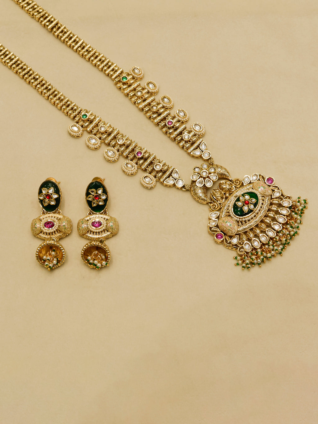 Aanura Antique Rani Haar with Kundan & Pearl Pendant