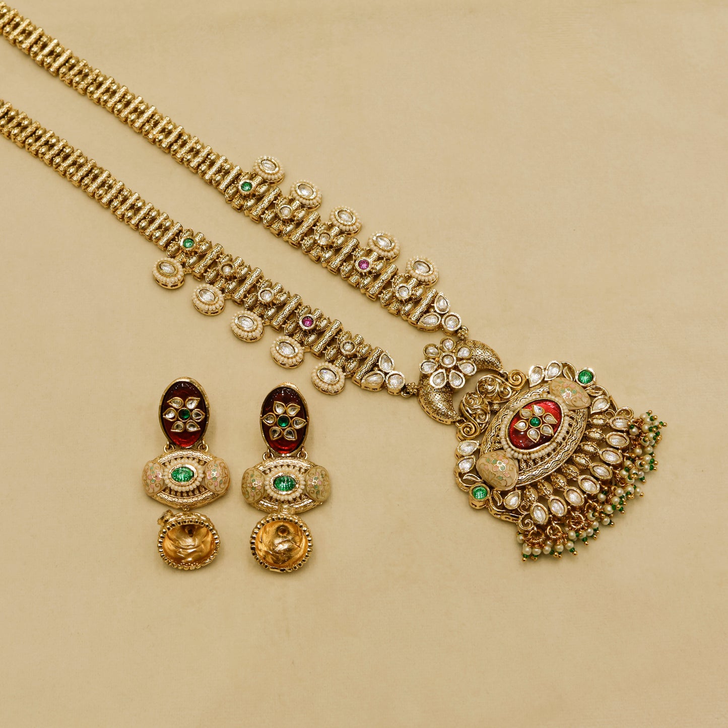 Aanura Antique Rani Haar with Kundan & Pearl Pendant