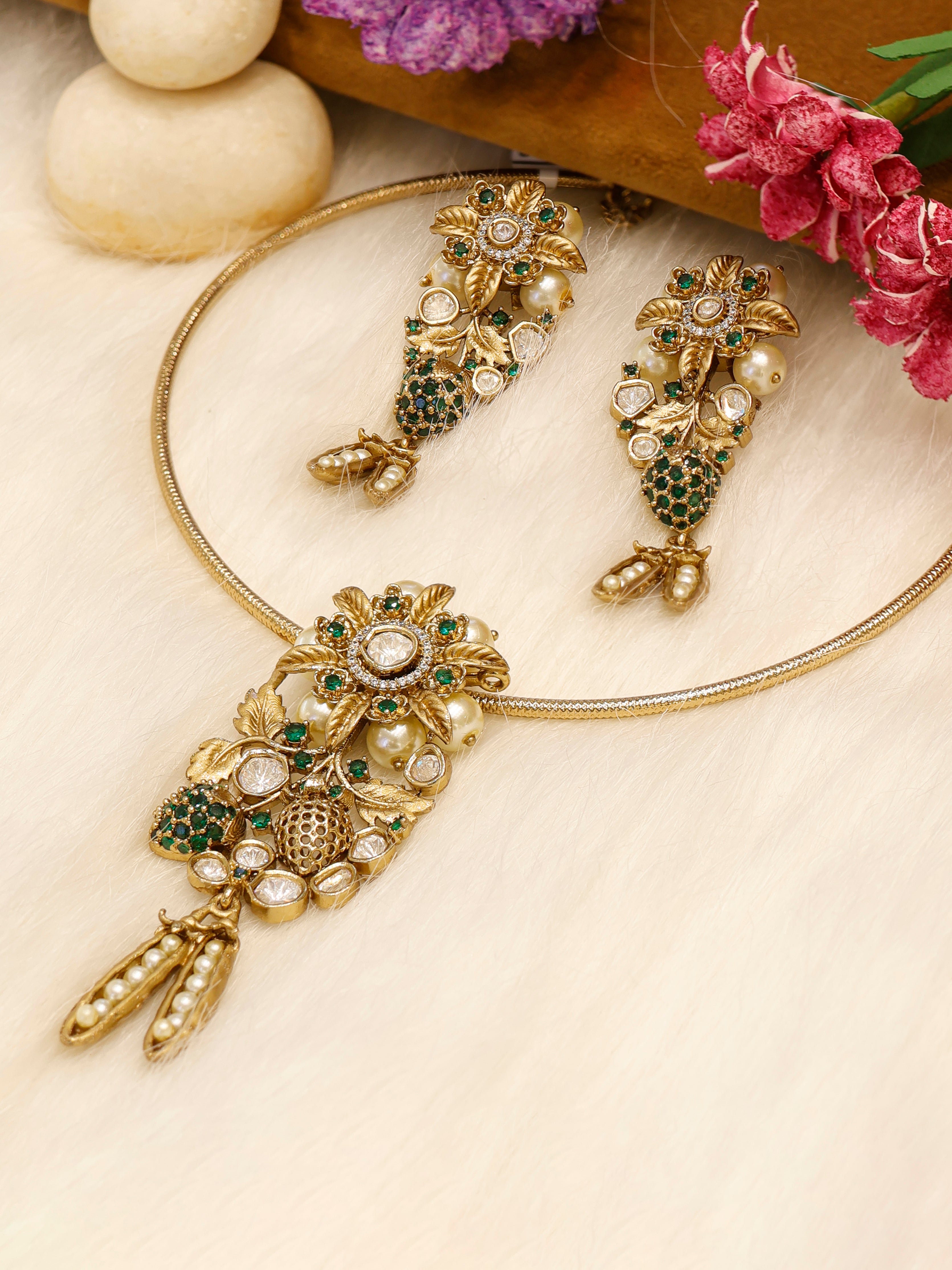 Aanura Antique Floral Pendant Necklace with Pearls