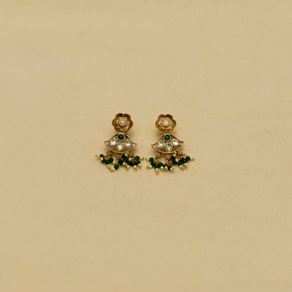 Aanura Floral Kundan Choker Necklace with Beaded Drops