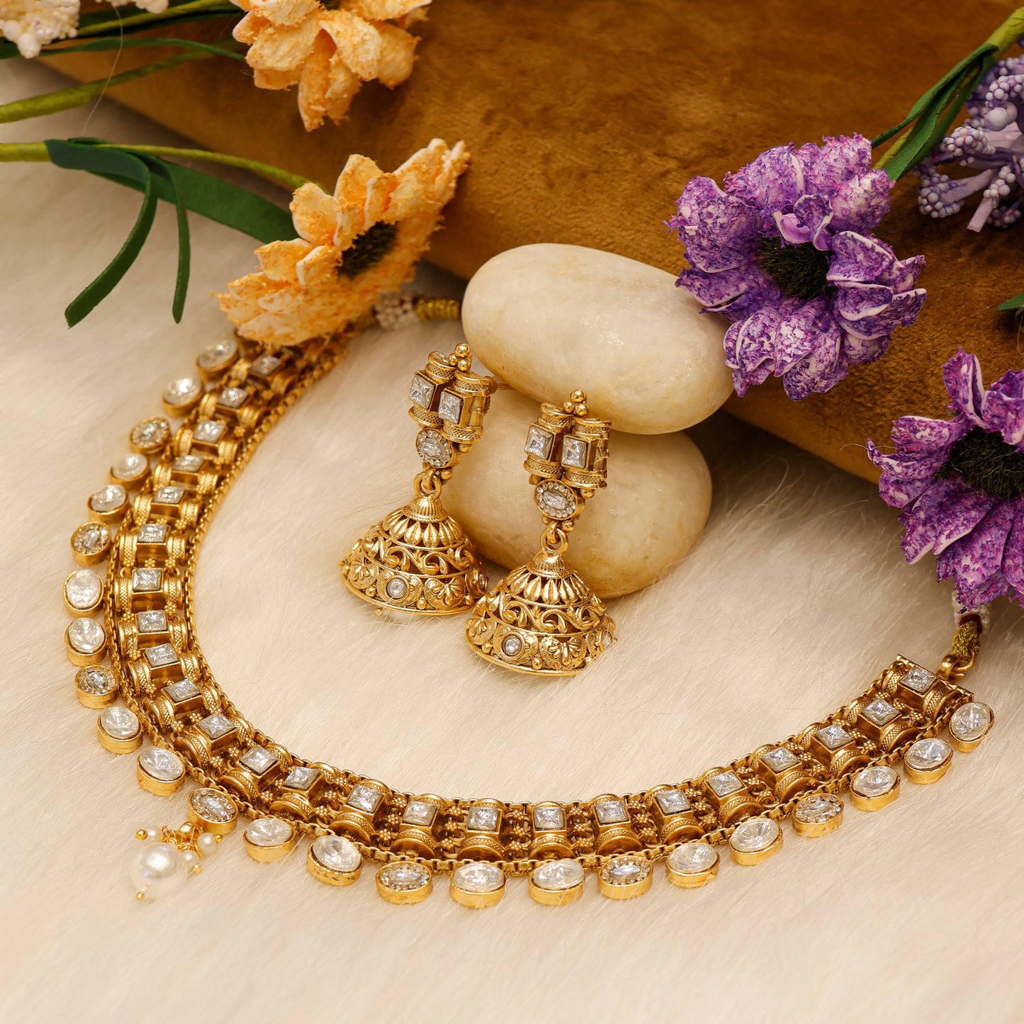 Classic Kundan Pearl Drop Necklace with Matching Earrings