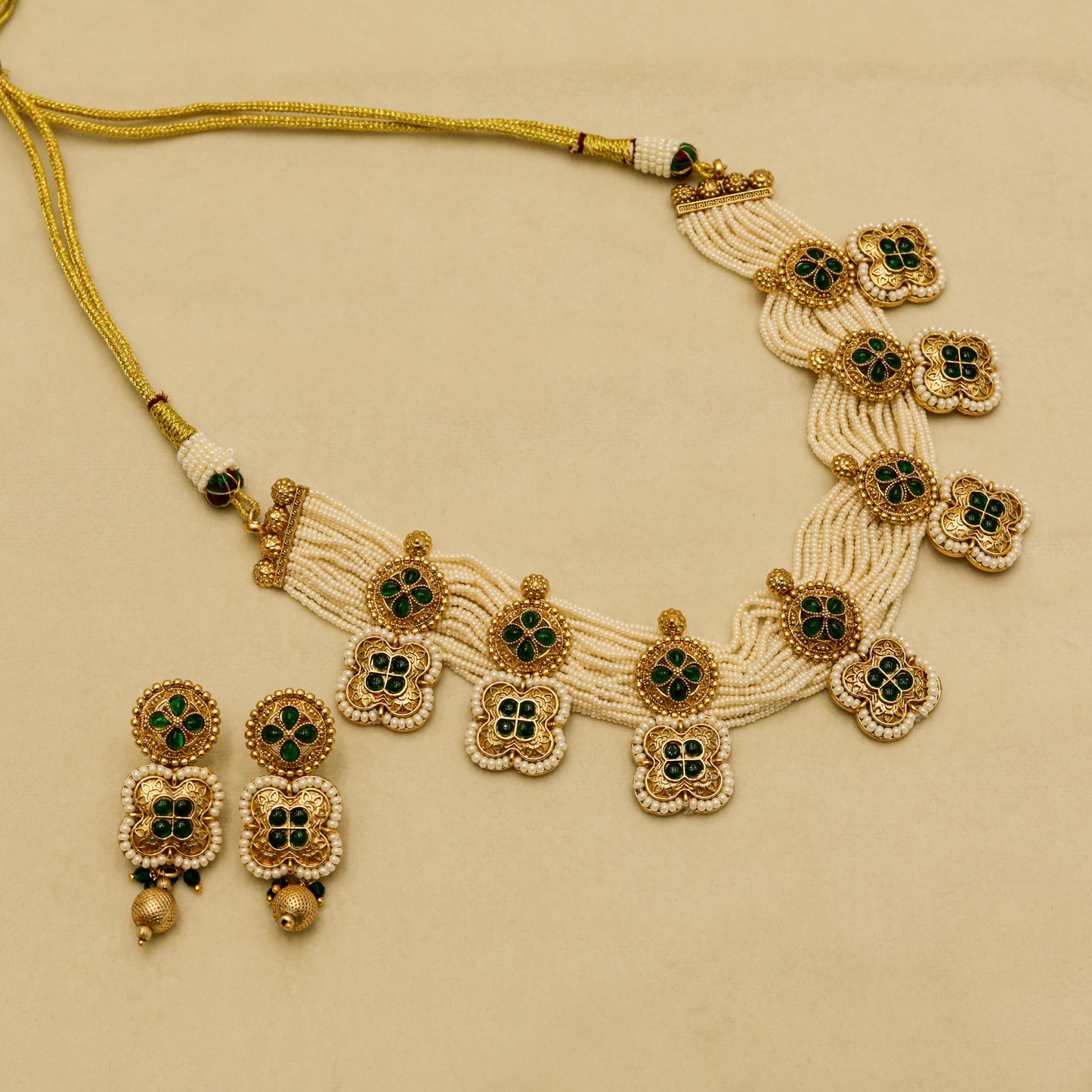 Aanura White Beaded Kundan Choker Necklace with Motifs