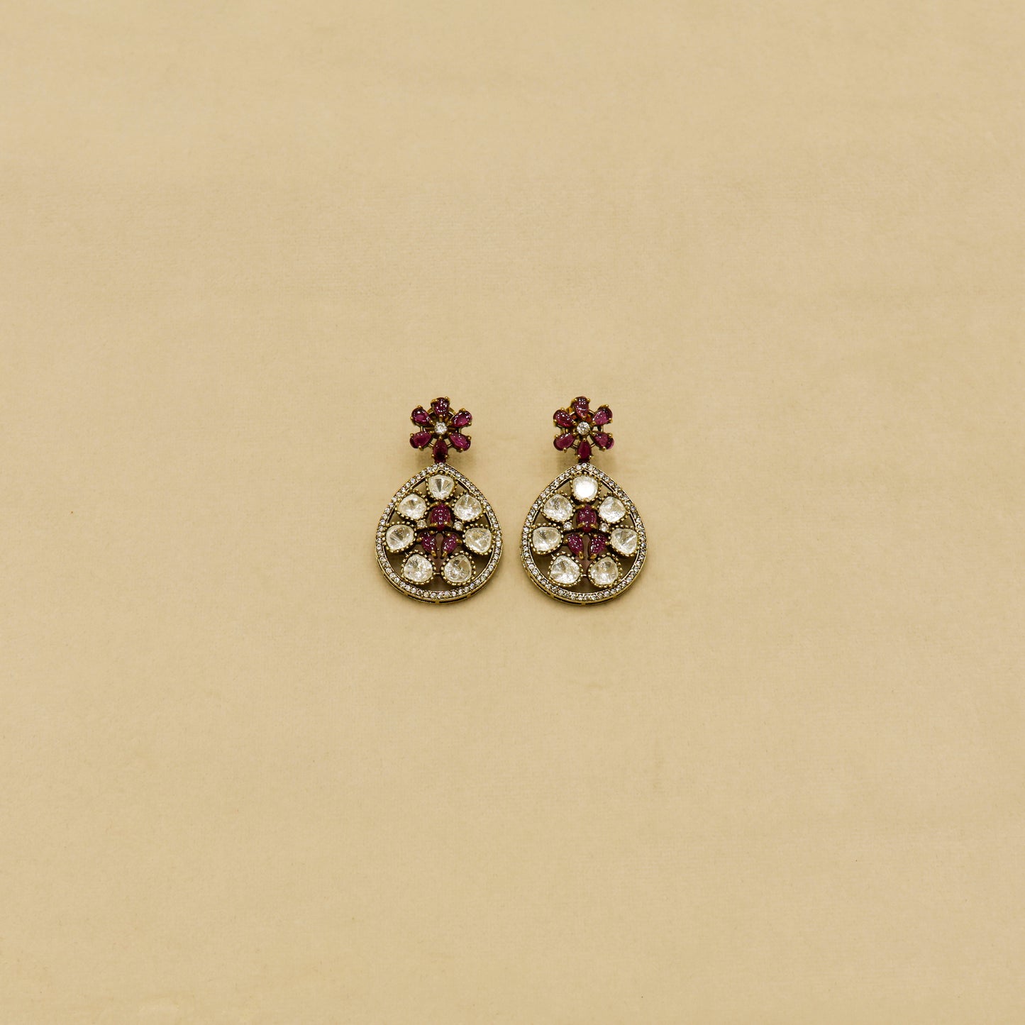 Aanura Emerald Green Kundan Choker Necklace Set