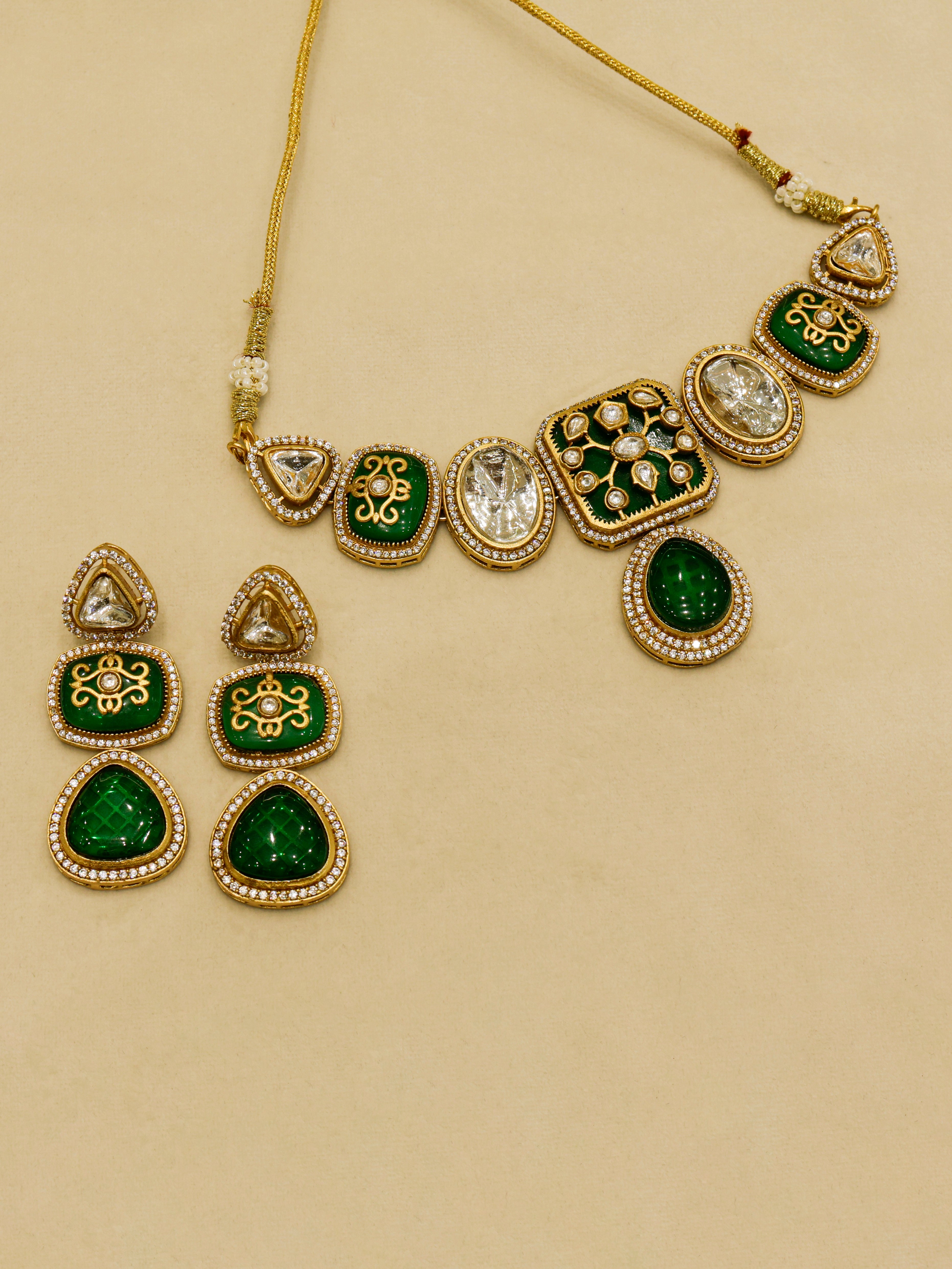 Aanura Kundan Choker Necklace with Teardrop Pendant