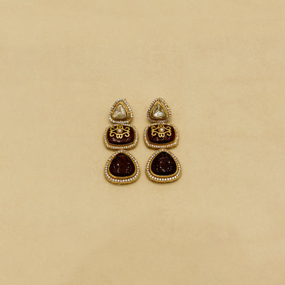 Aanura Kundan Choker Necklace with Teardrop Pendant