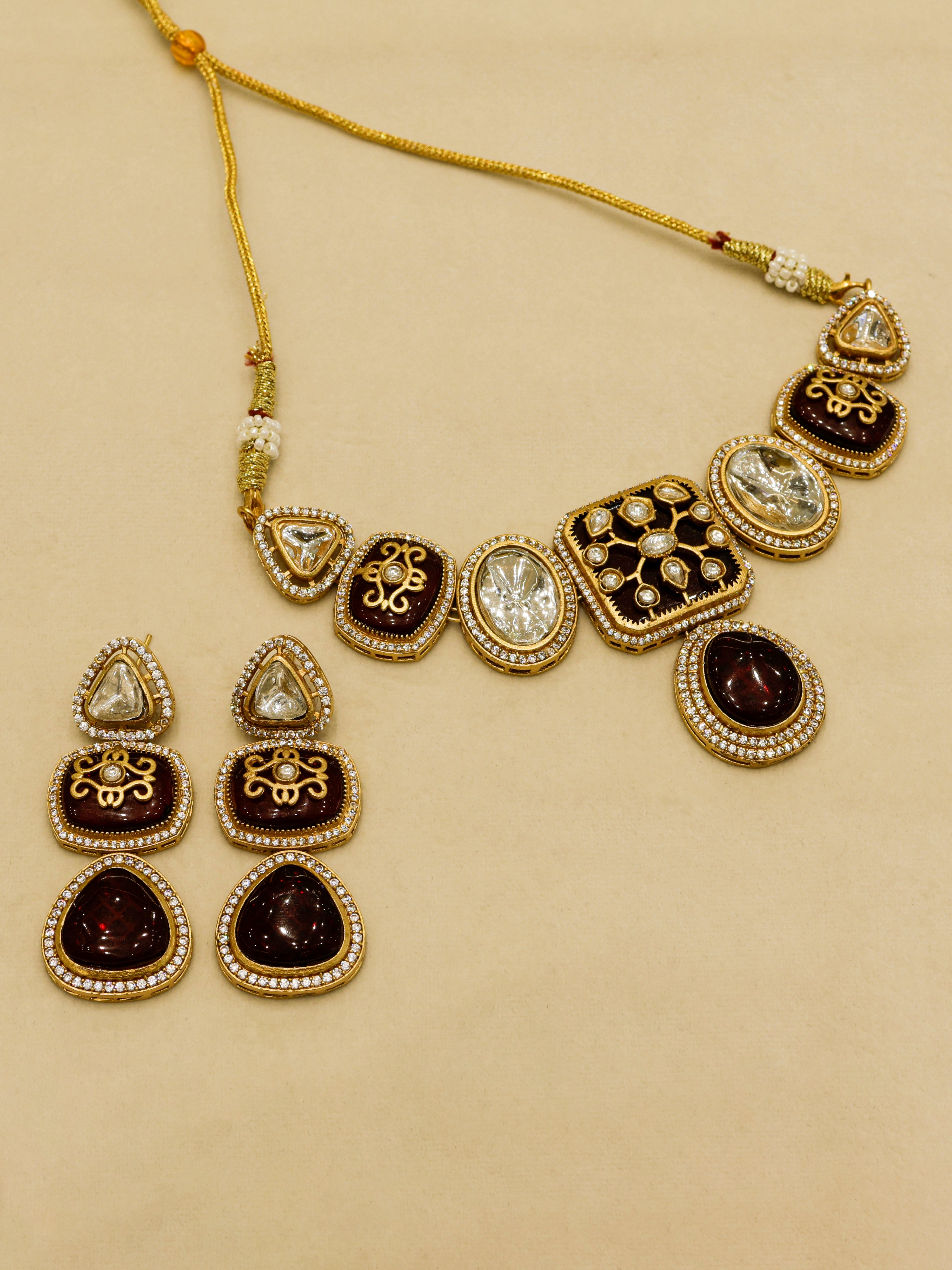 Aanura Kundan Choker Necklace with Teardrop Pendant