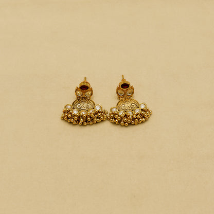 Aanura Antique Gold Kundan Choker Necklace Set