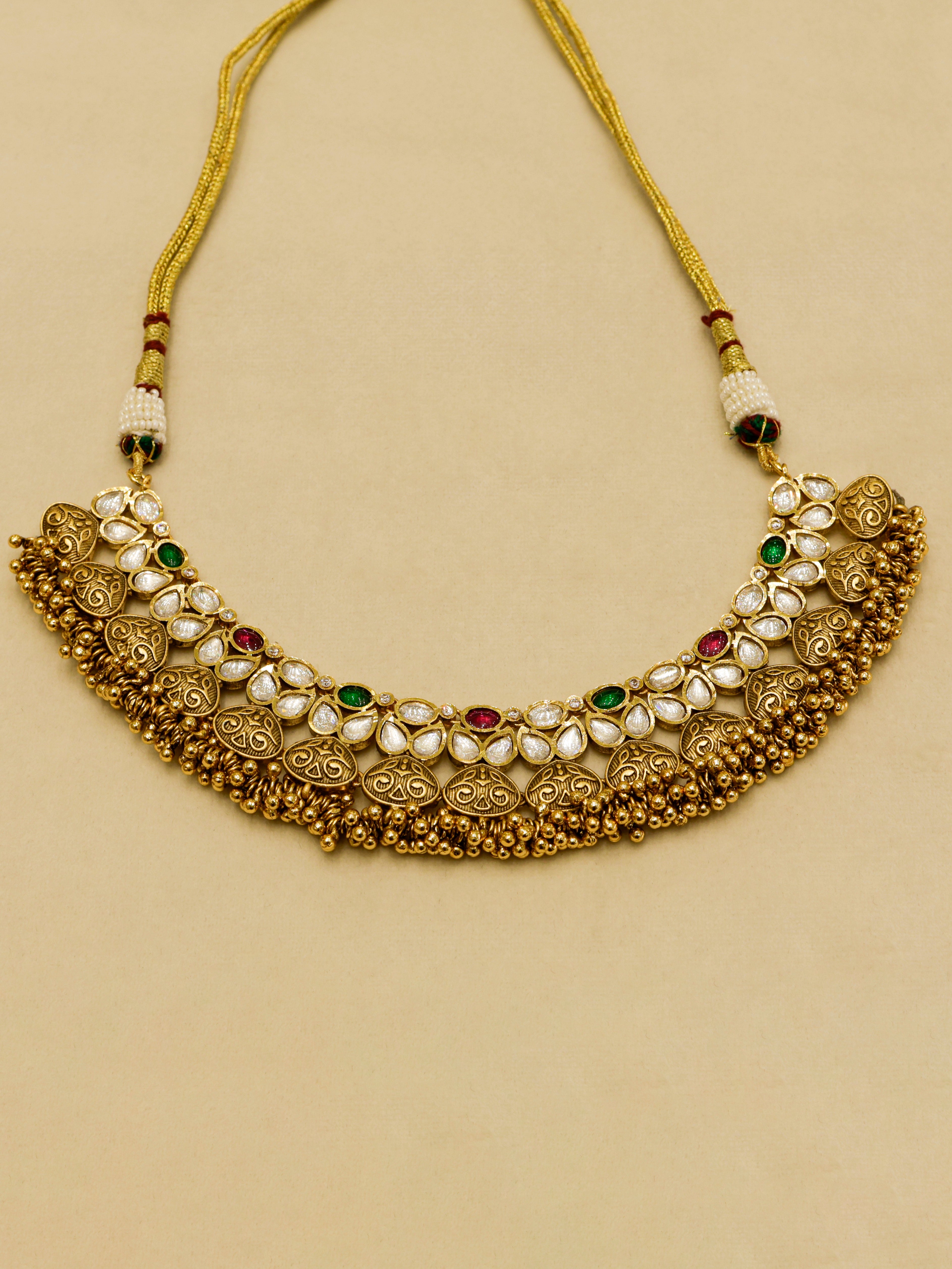 Aanura Antique Gold Kundan Choker Necklace Set
