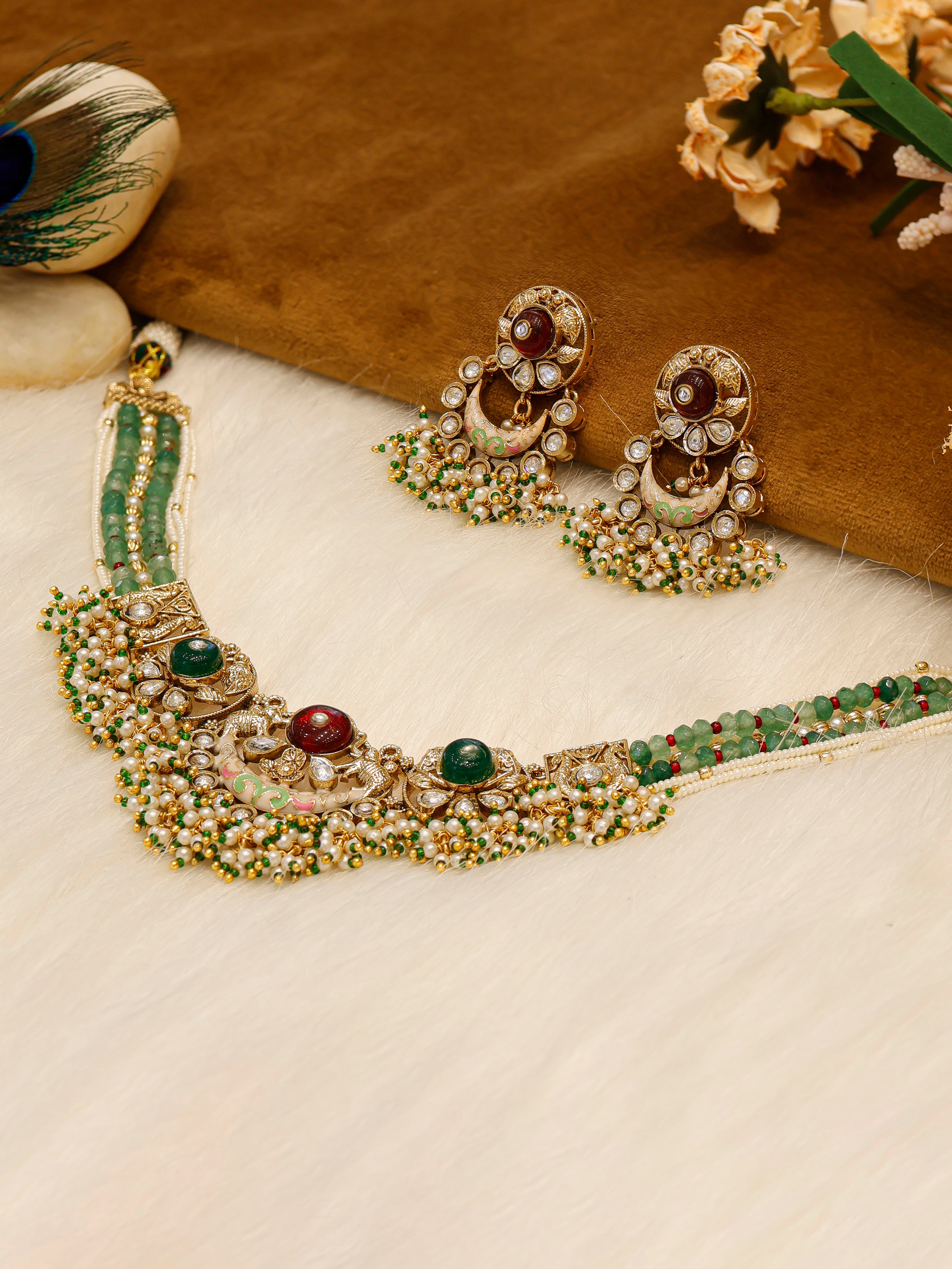 Aanura Temple-Style Choker with Kundan & Pearl Clusters