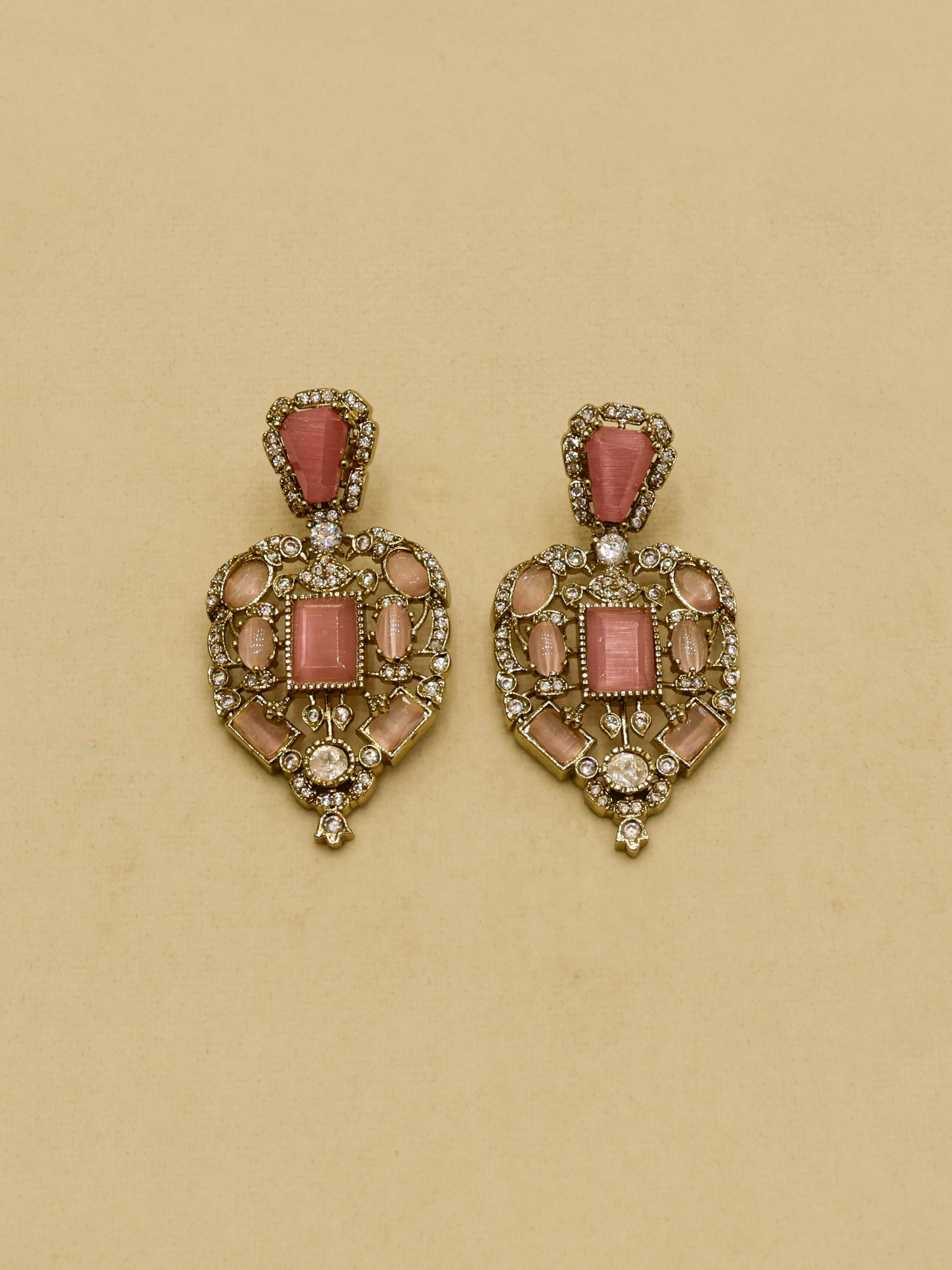Aanura Red Stone Antique Kundan Necklace & Earrings